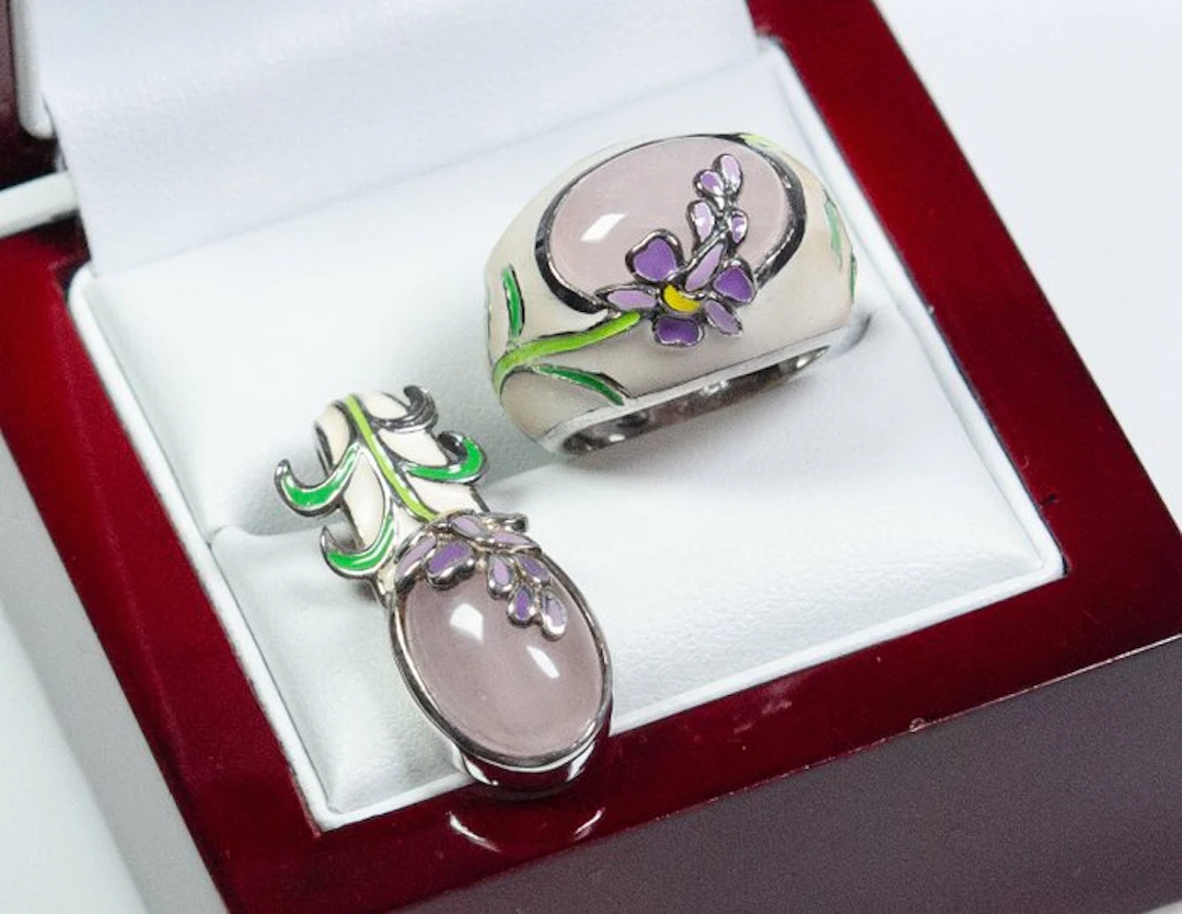 No reserve price - 2 piece jewellery set - 925 silver - rose quartz - enamel