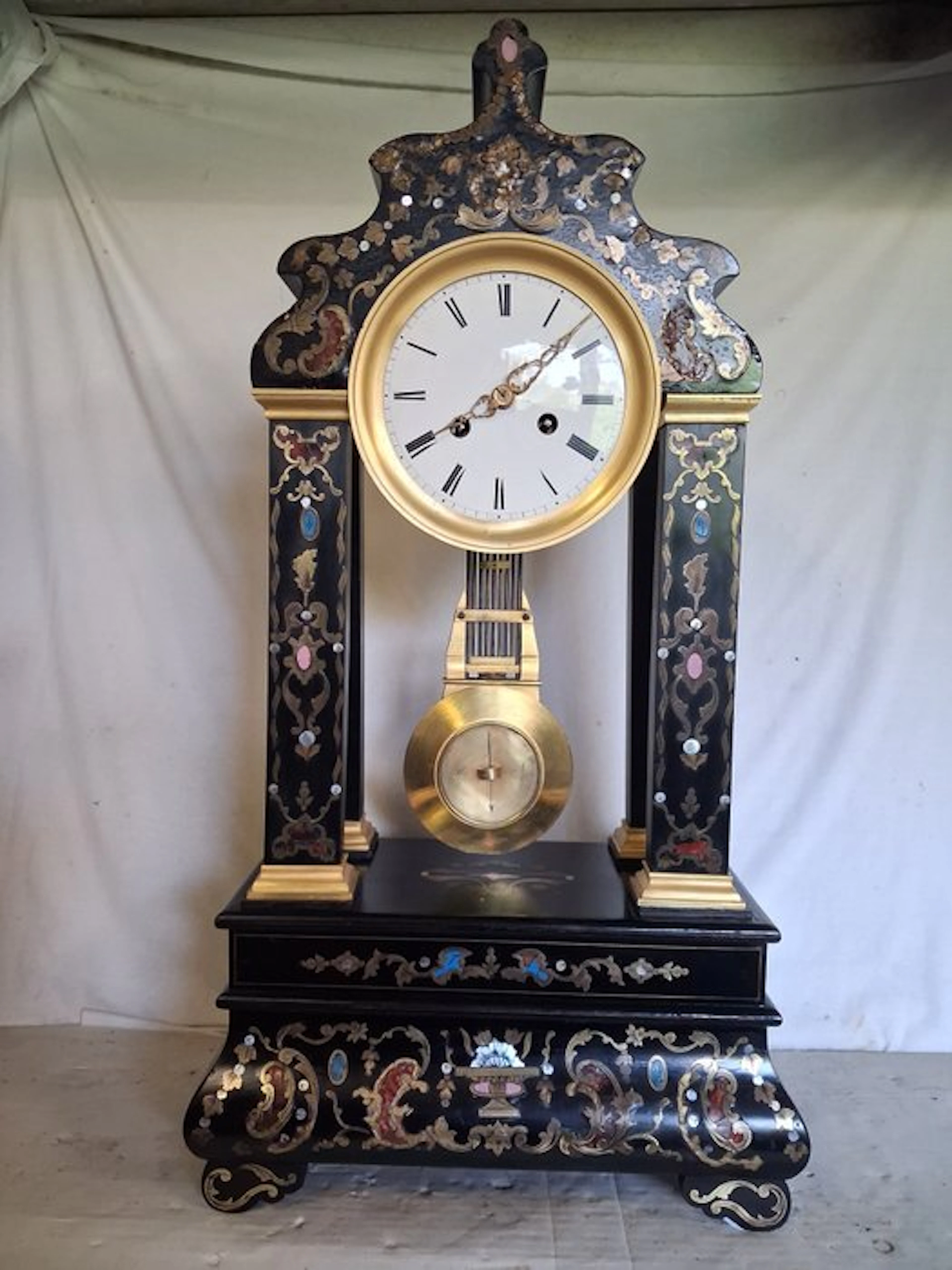 Pendulum clock, Portico clock Empire Style Bronze, Wood, Enamel - 1850-1900