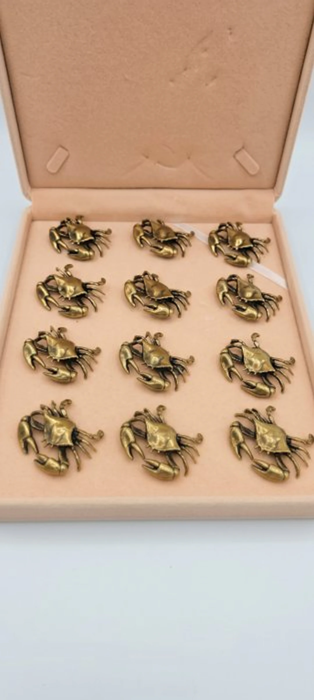 Knife rest (12) - Crabes - Gilt brass
