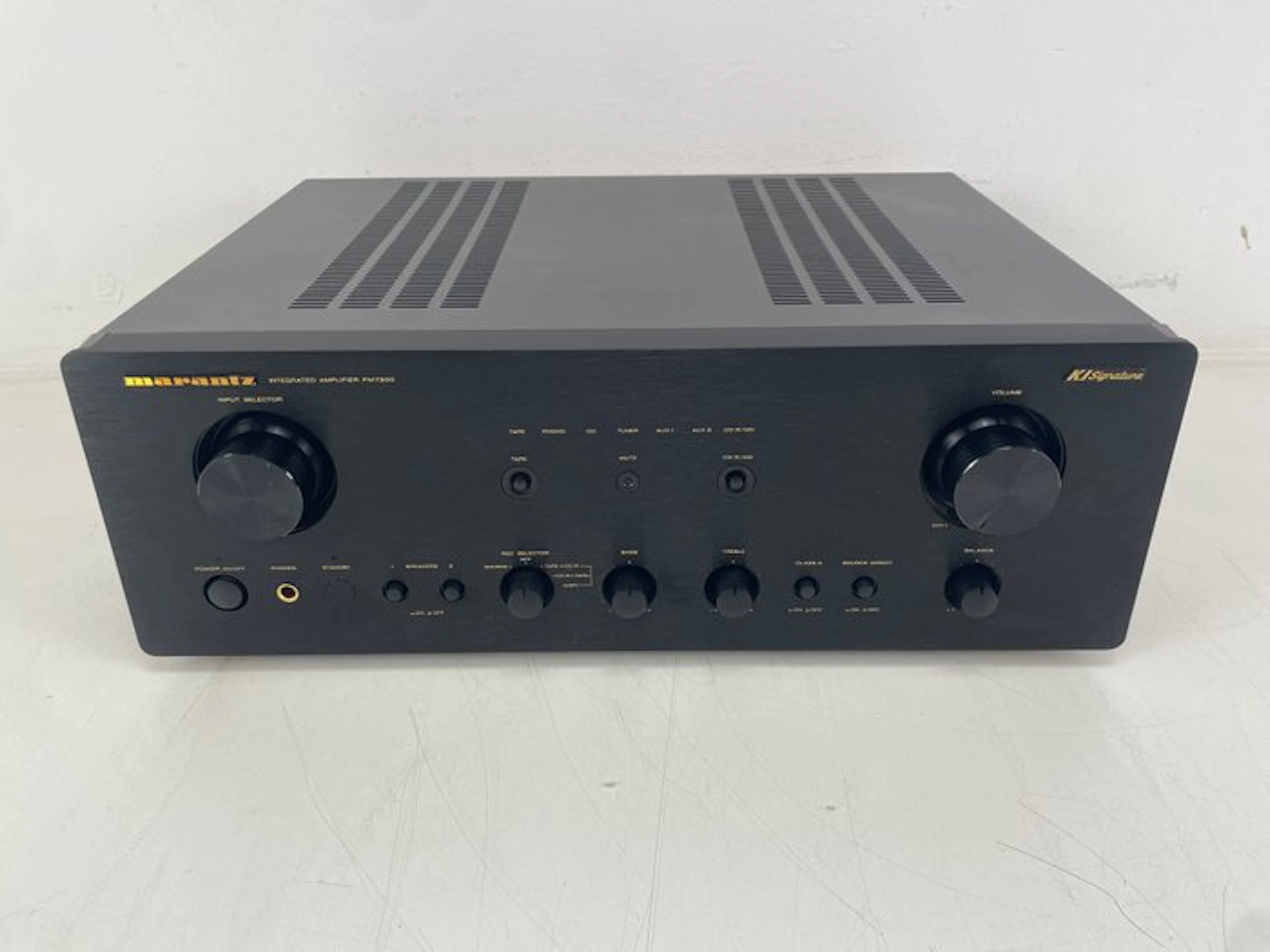 Marantz - PM7200 'K.I. Signature' Solid state integrated amplifier