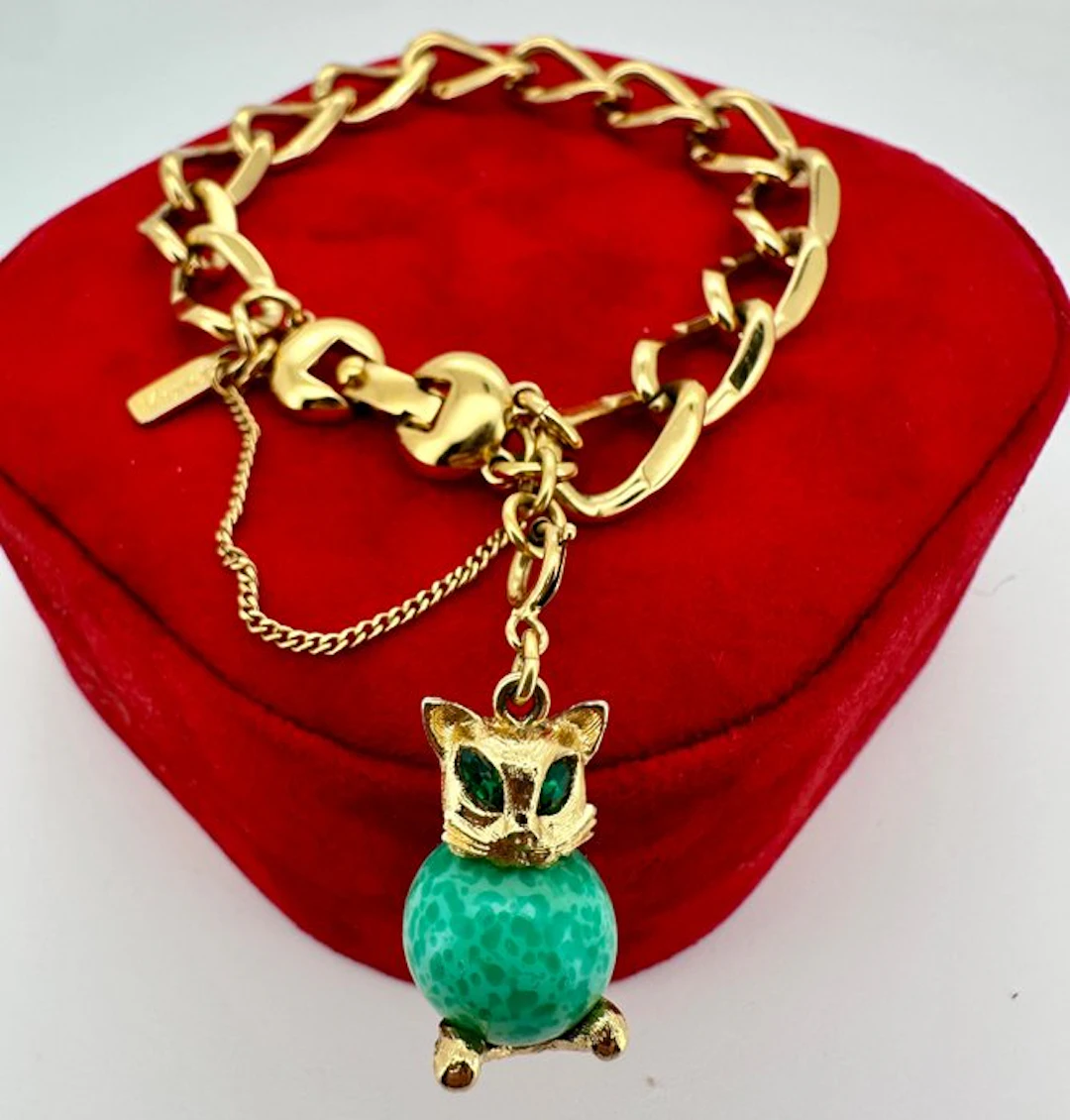 Monet - Gold-plated - Bracelet - Cat Charm – 1960s