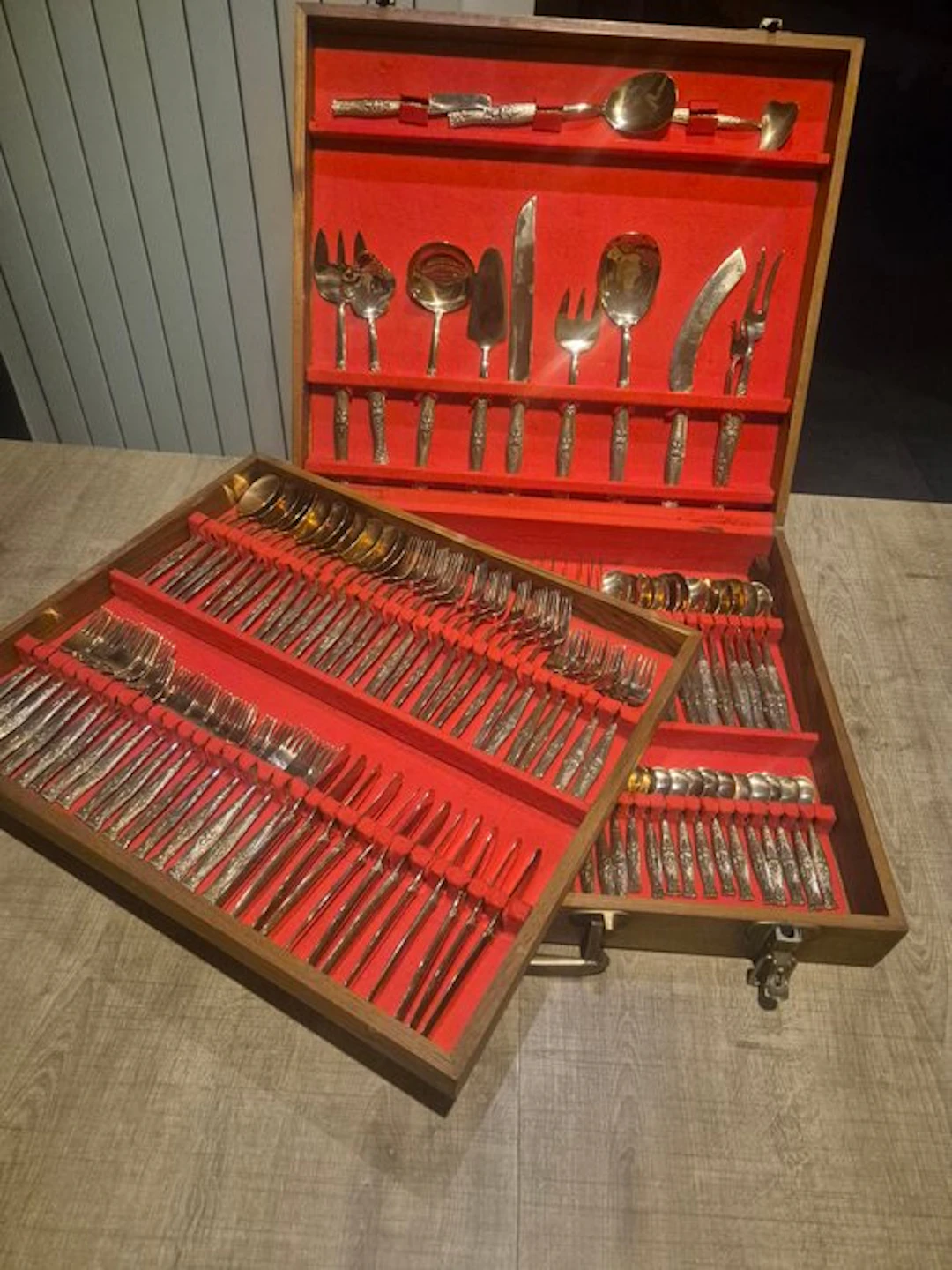 Cutlery set for 12 (146) - Brass - Vintage Thai 146-piece set.