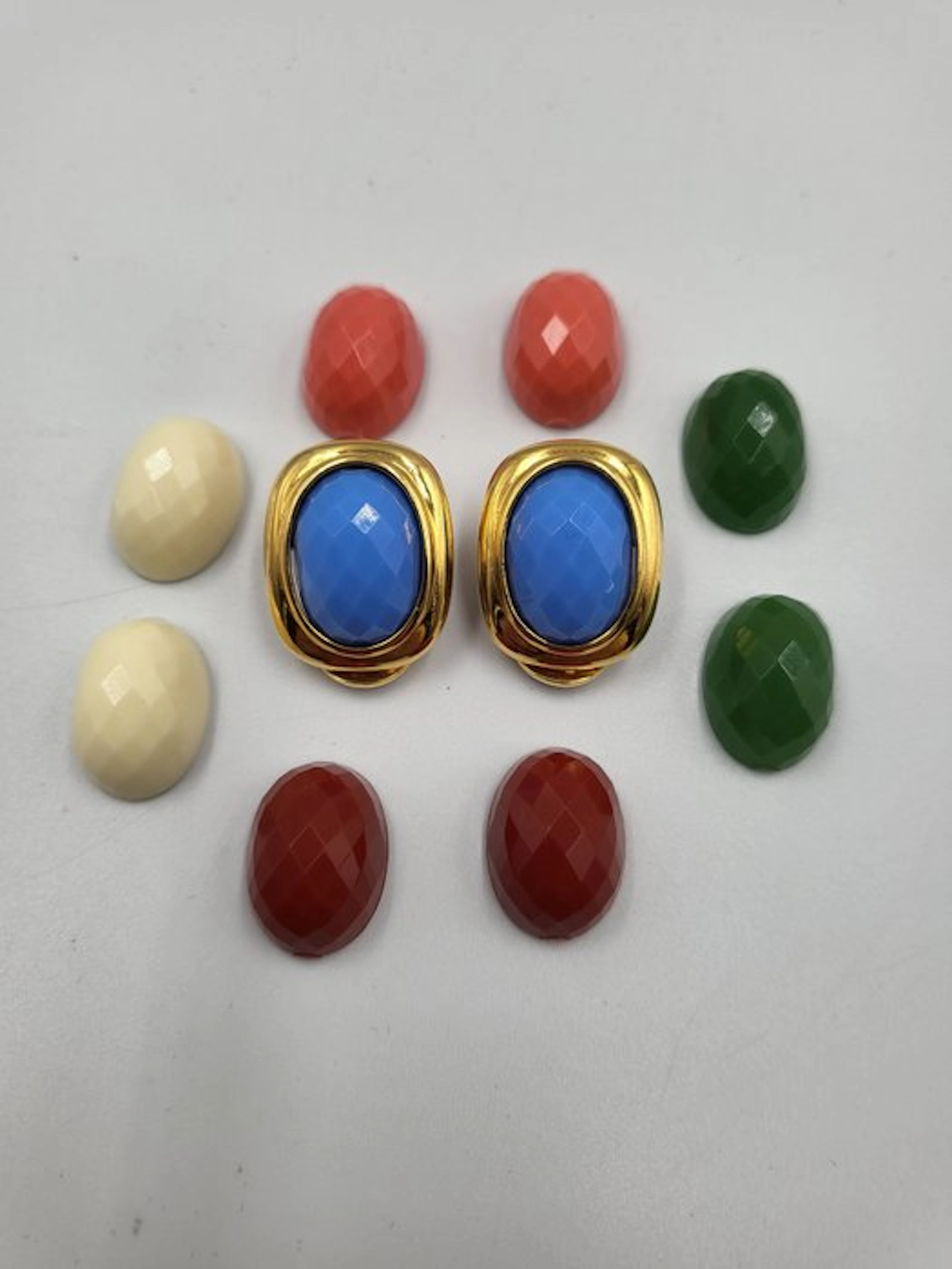 Joan Rivers - Interchangeable earrings – 4 colors / 8...
