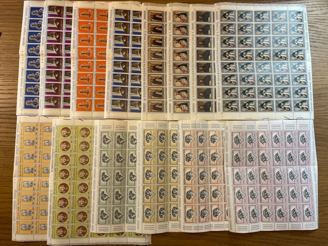 Vatican City 1971 - Collection of complete issue series of the year