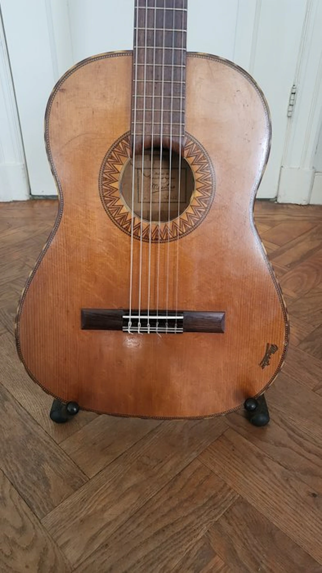 Maestro - - Classical guitar - France - 1950 (No reserve price)