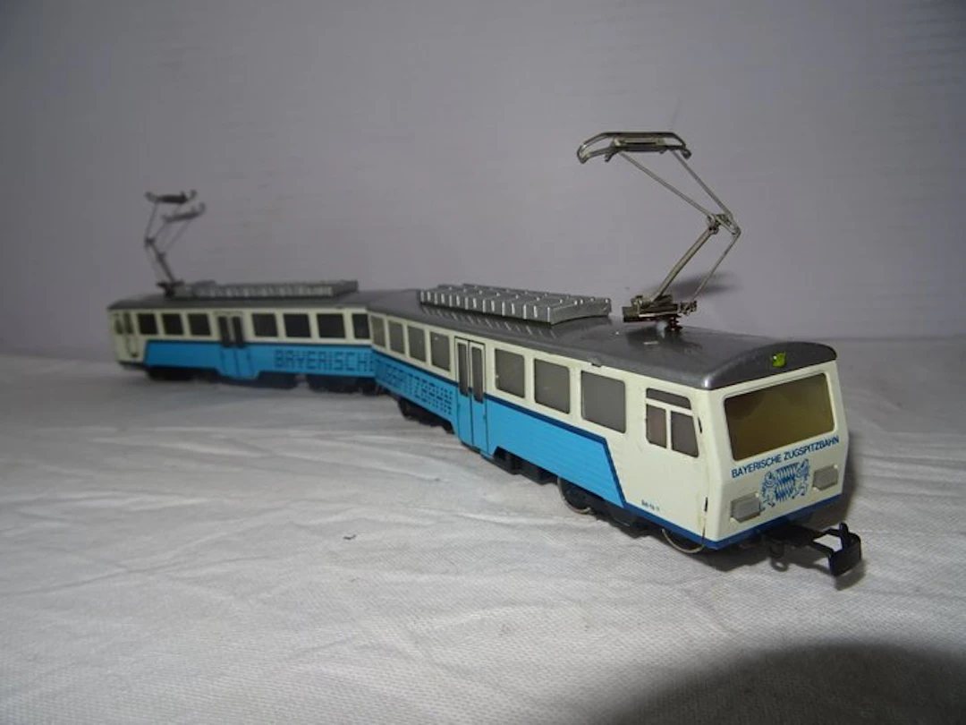 Primex H0 - 3185 - Train unit (1) - Power unit BR Beh 4/8...