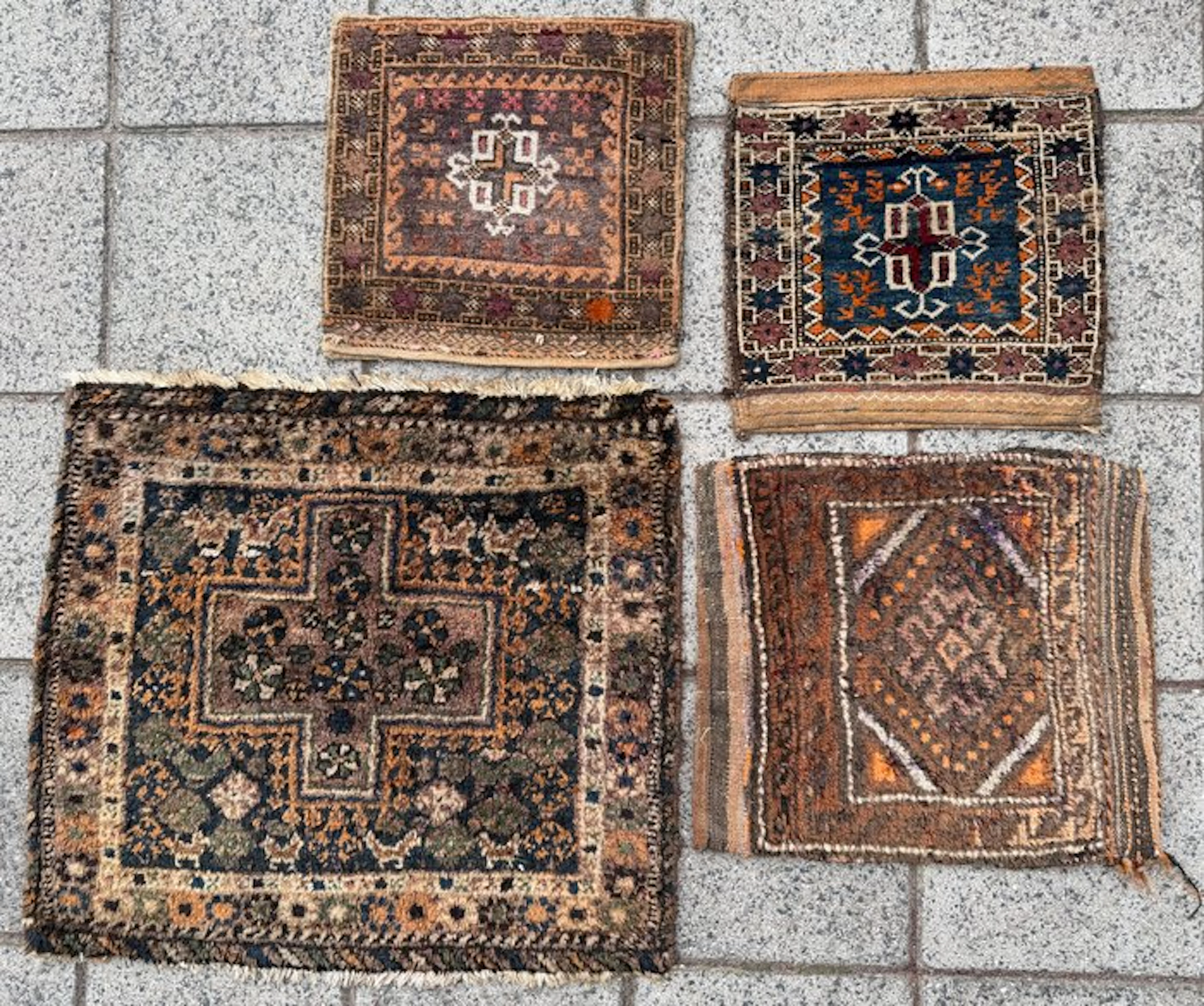 4 pieces - Vintage Afghan pillow covers - no reserve...