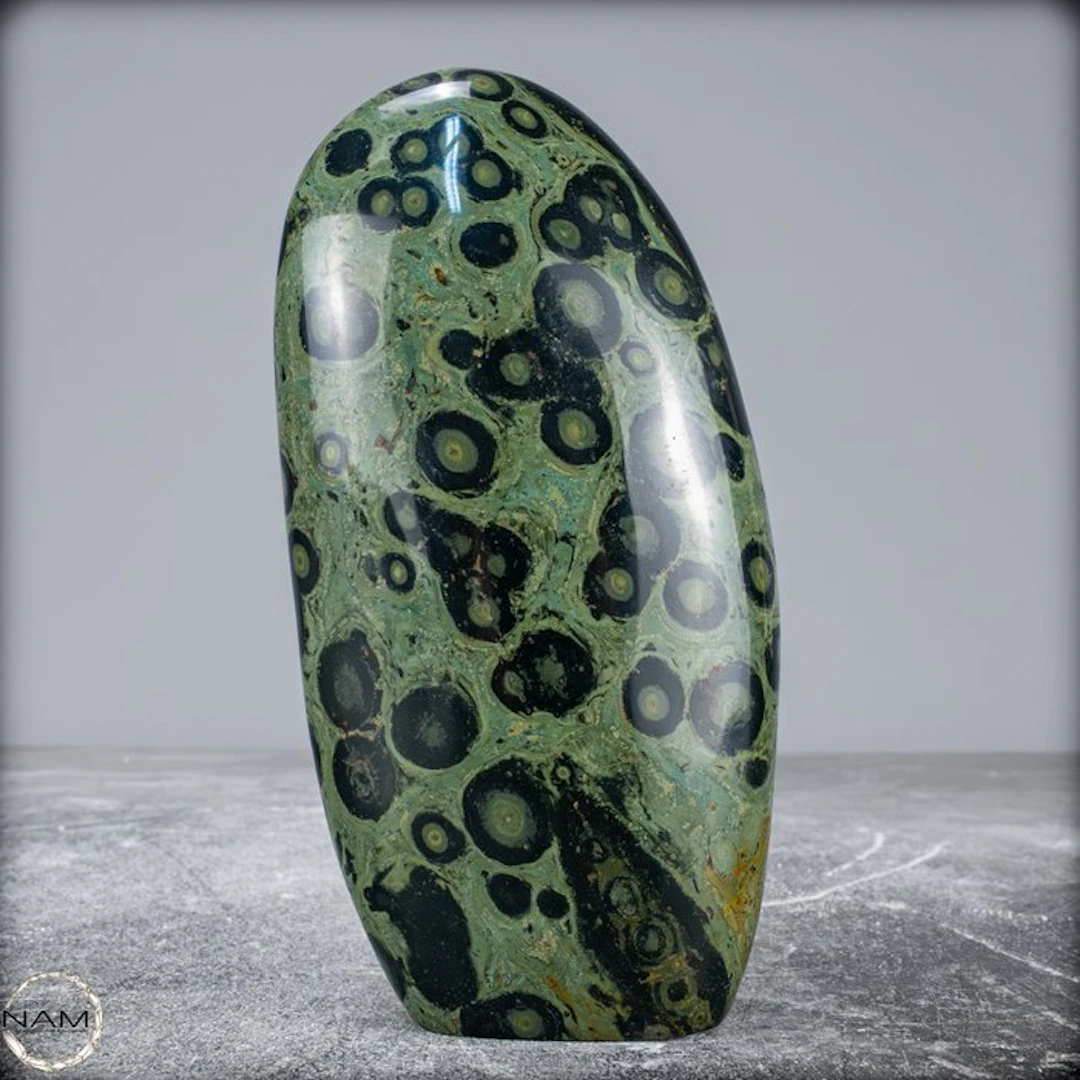 Very decorative Kambaba Freeform- 682.76 g