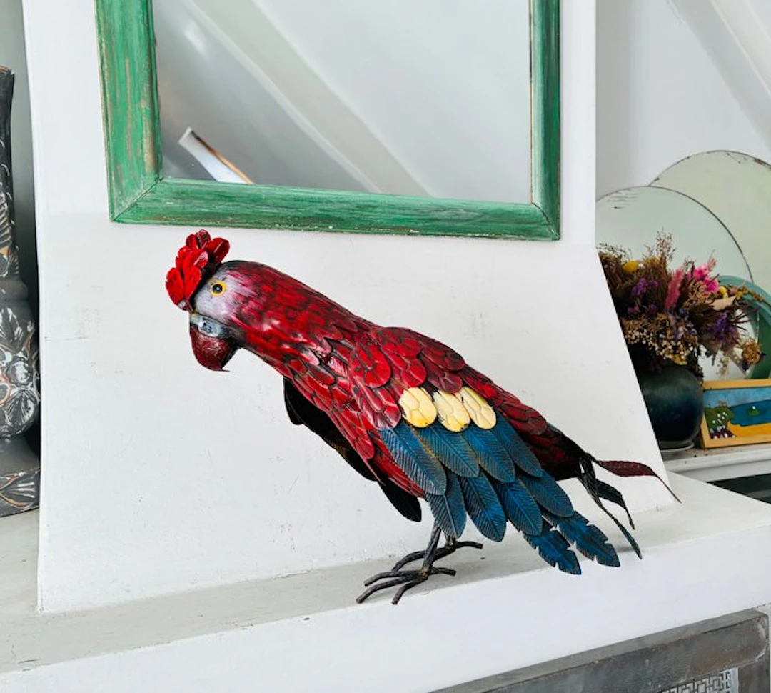 Figure - Loro en metal ensamblado - Steel