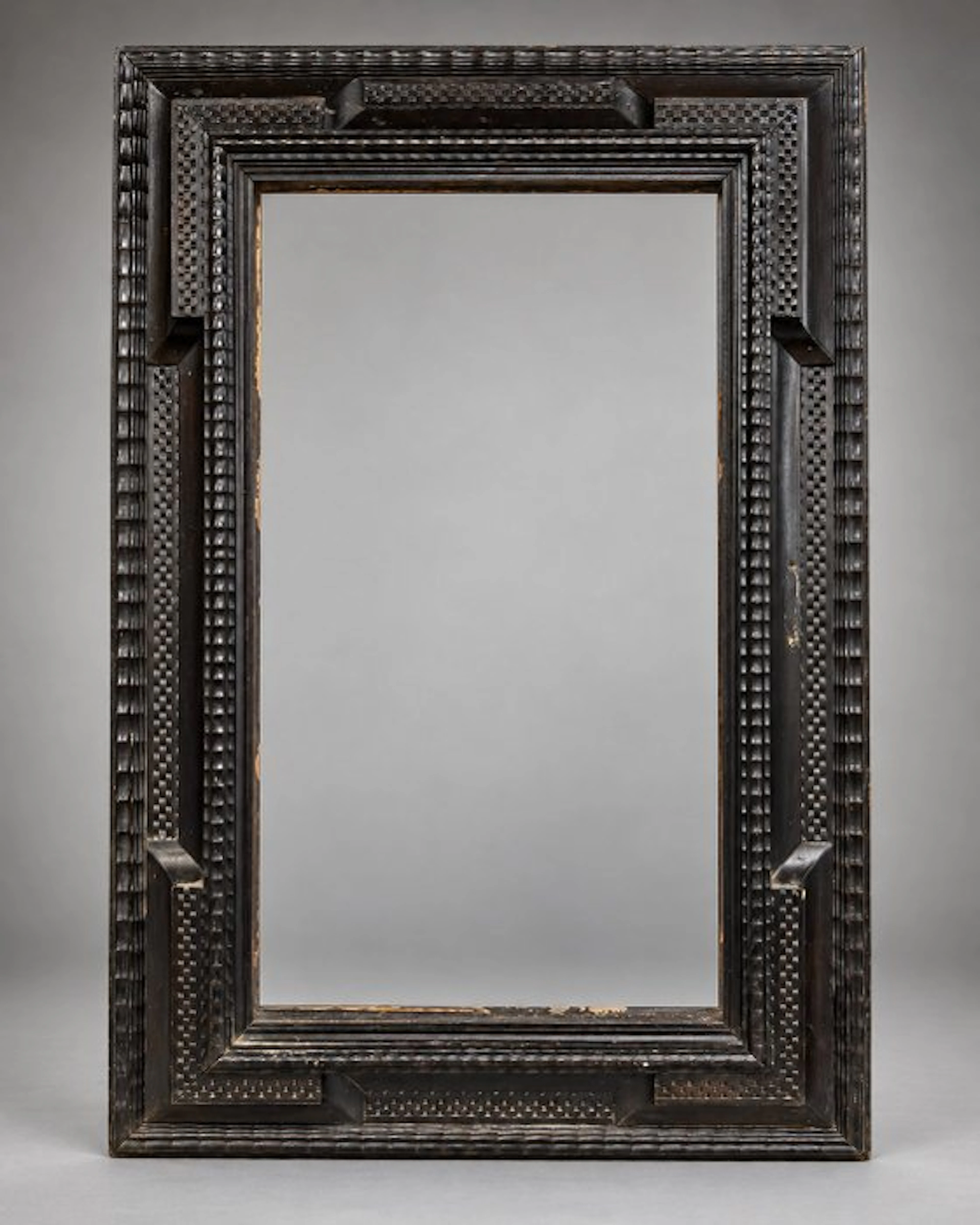 Frame - Wood - Style 600, 800s era