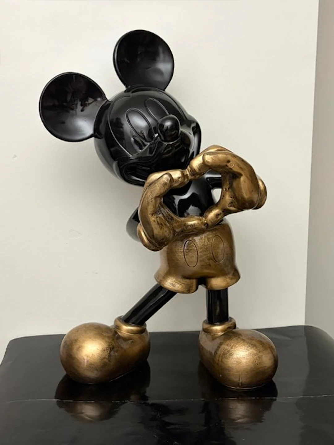 GF Exclusives - XL60cm Mickey Mouse Love