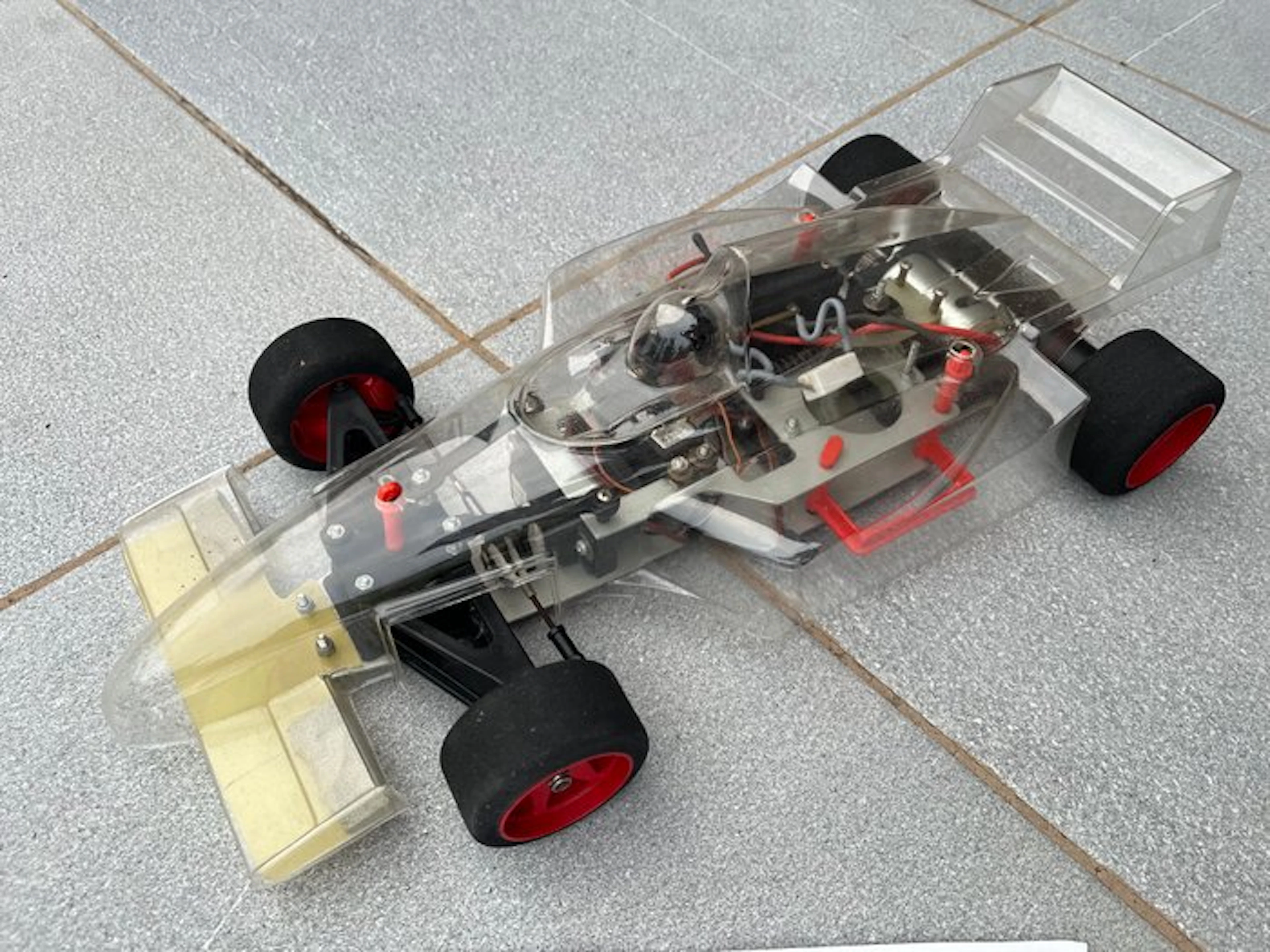 RARE Vintage 1/10 RC F1 Ferrari - Robbe "FORMEL 1¨(BM...