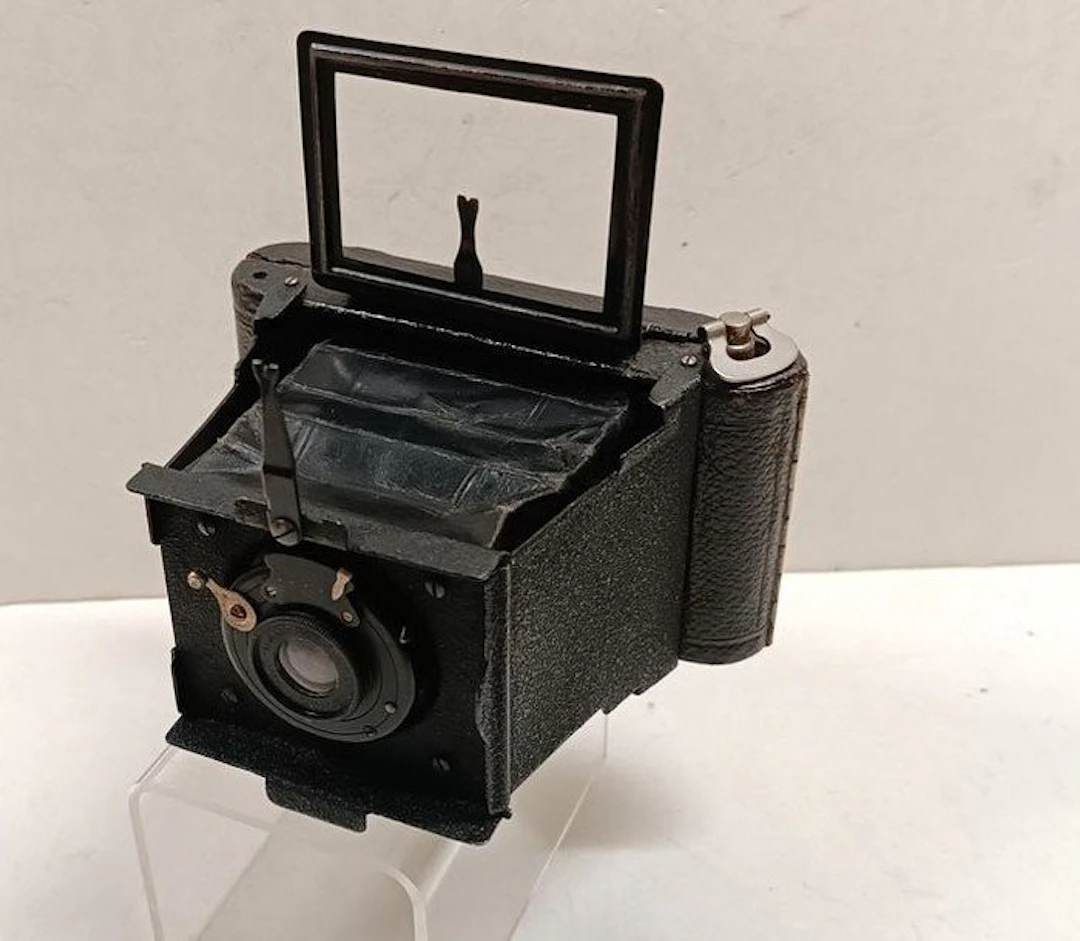 Ernemann Dresden Mignon Rollfilmcamera 4,5x6, ca 1919 Analogue camera