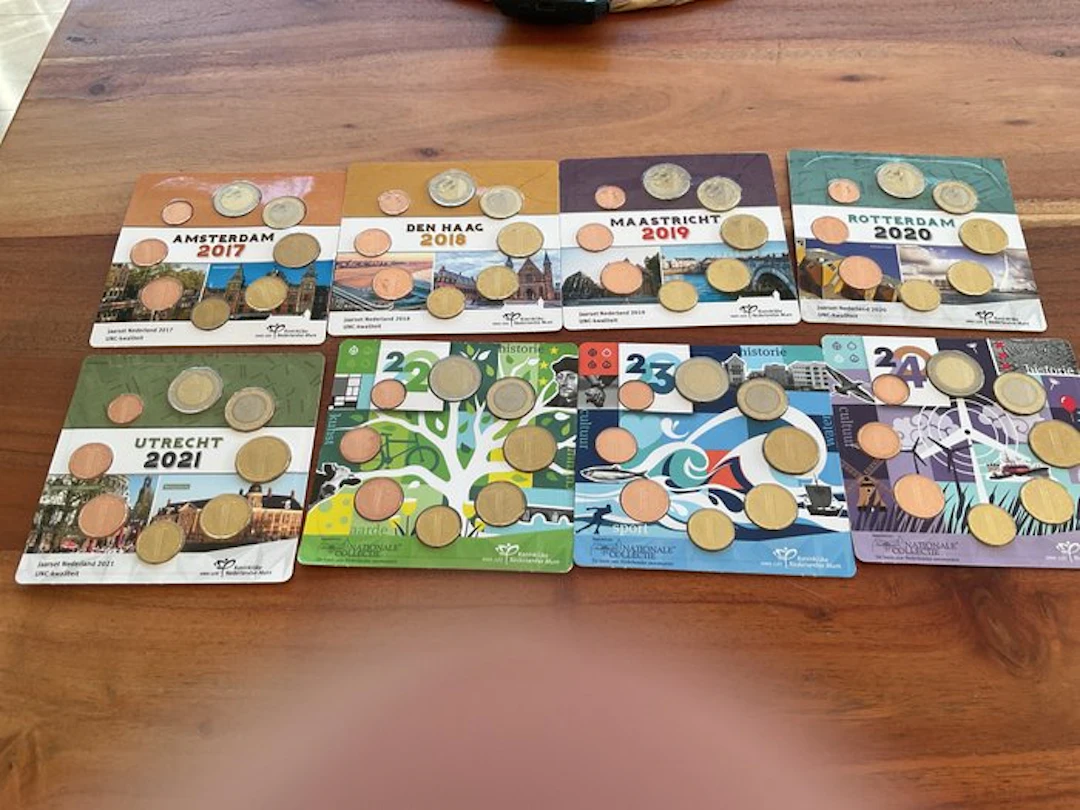 Netherlands. Year Set (BU) 2017/2024 (8 sets) (No reserve price)