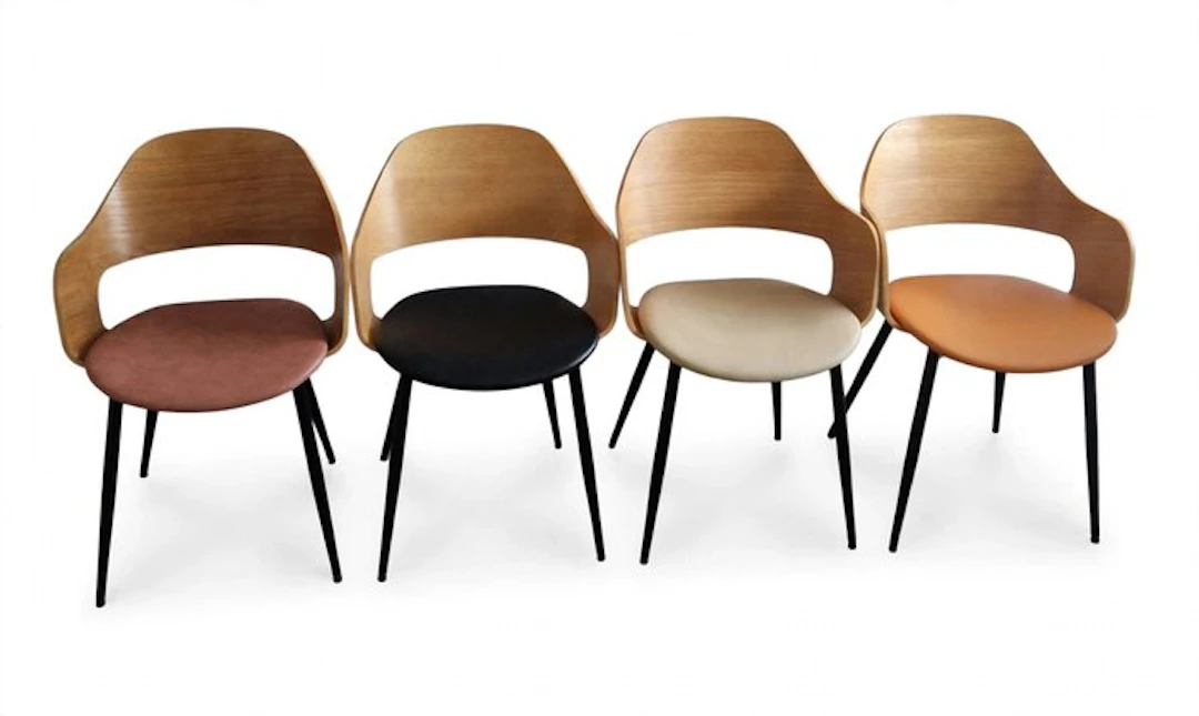 Armchair - Wood, Bentwood - A set of four chairs.