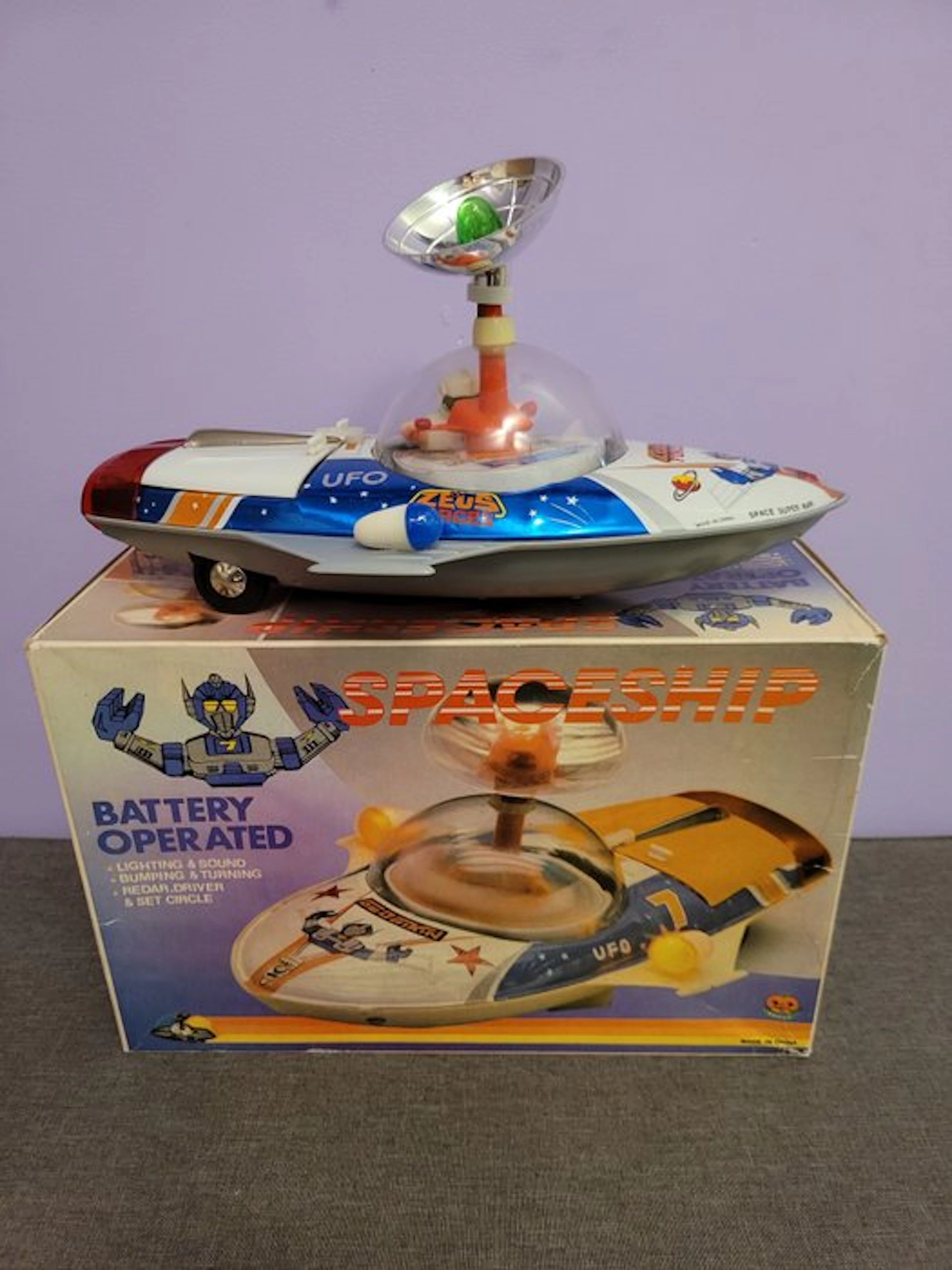 Masudaya - Tin toy - Zeus Forces Spaceship UFO - 1960-1970 - Japan