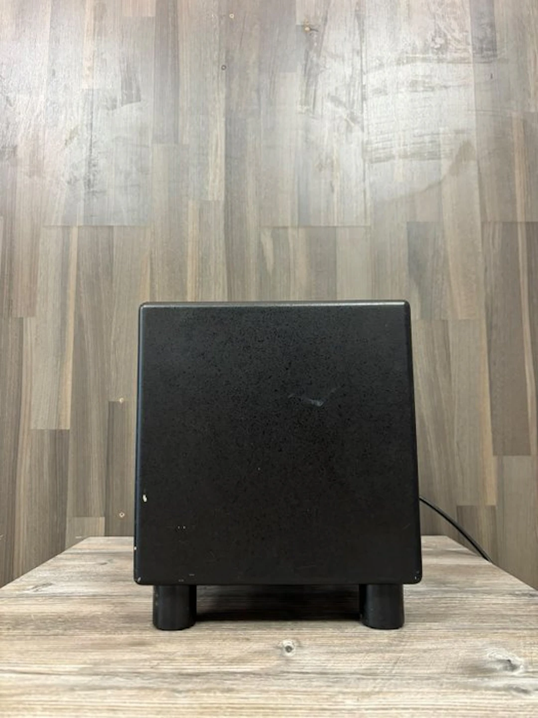 REL Acoustics - Quake Subwoofer speaker set