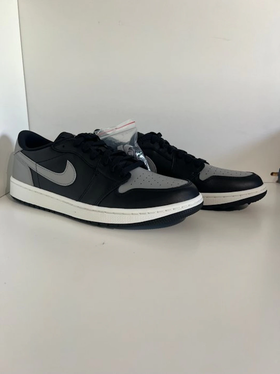 Nike - Air Jordan 1 Low - Sneakers - Size: EU 44 - New with tags