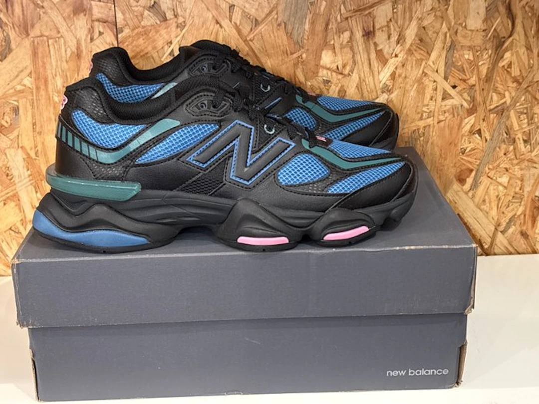 New Balance - U9060 - Sneakers - Size: EU 42 - New with tags