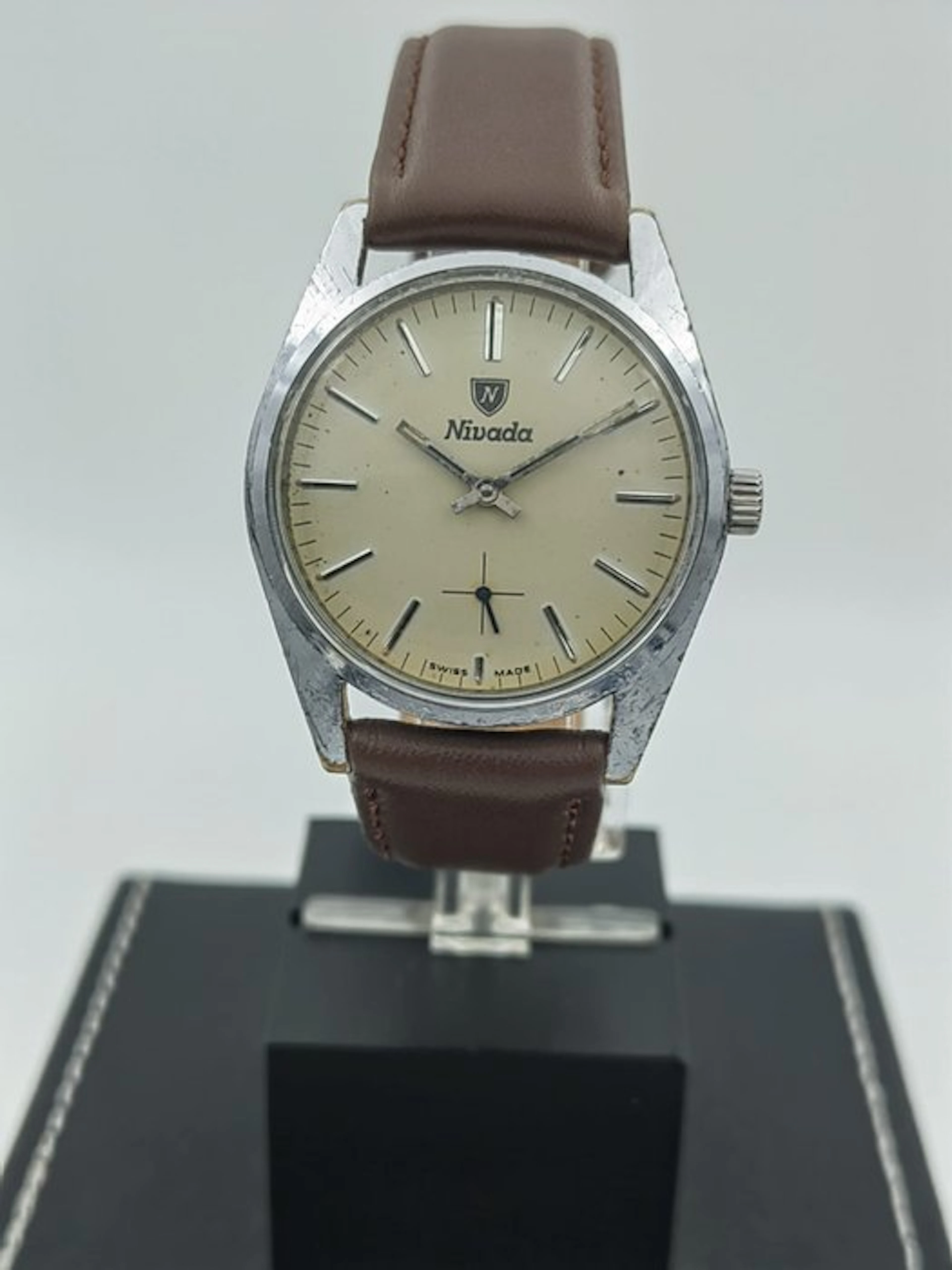 Nivada - SMALL -SECOND - No reserve price - Men - 1960-1969