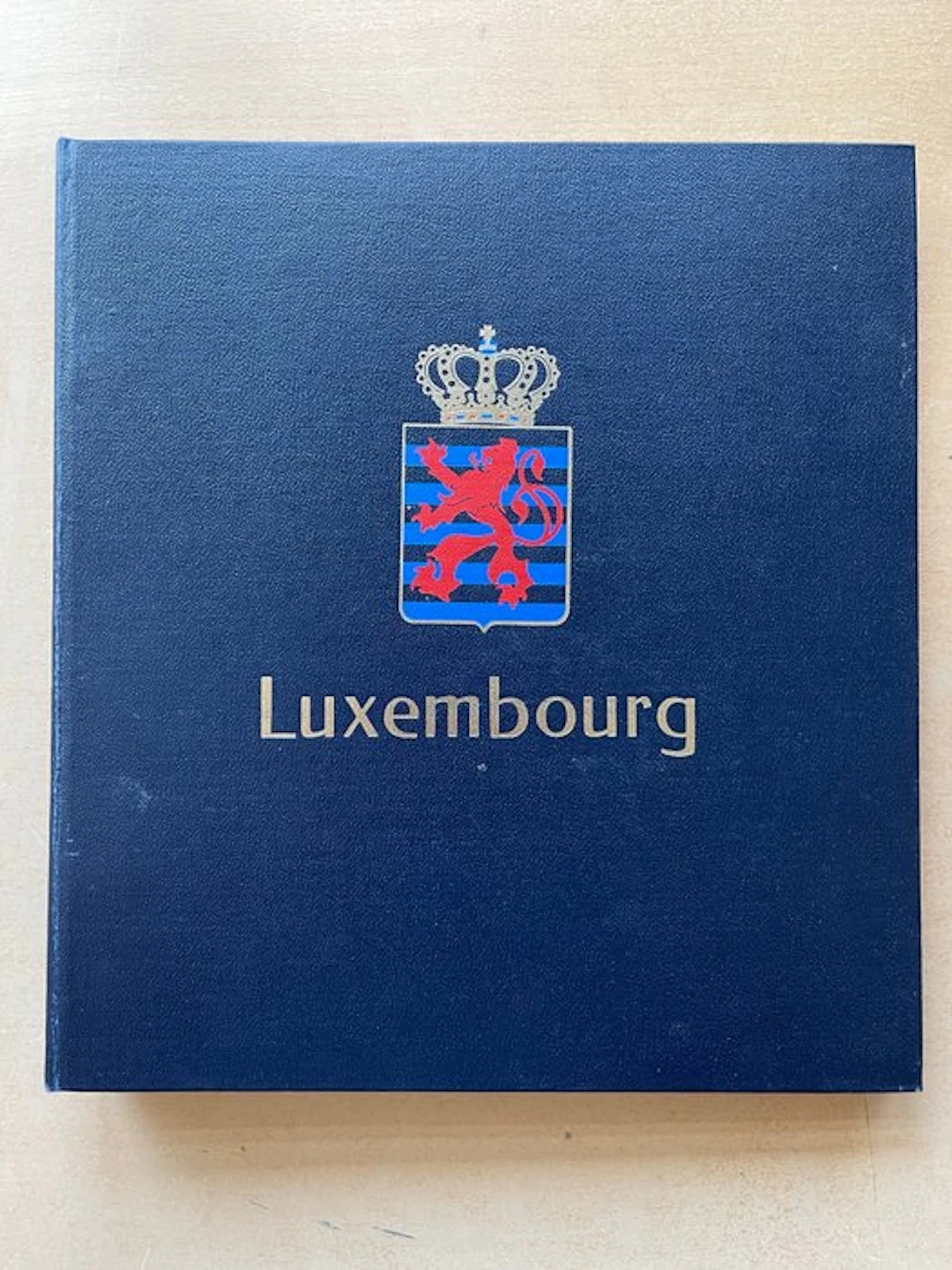 Luxembourg - Davo Album Luxembourg 1852–1959 with protective cover