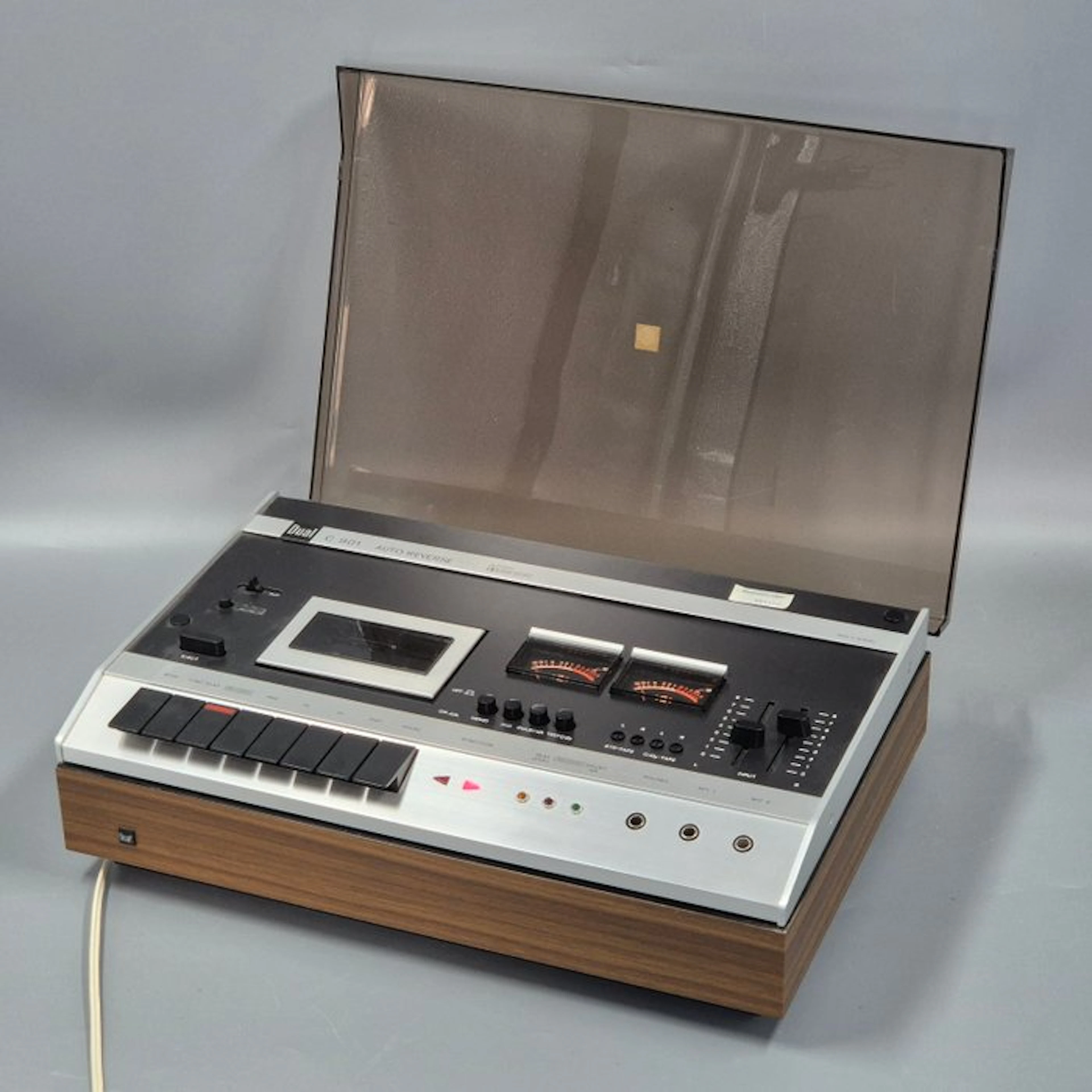 Dual - C 901 Auto-Reverse Stereo Cassette recorder-player