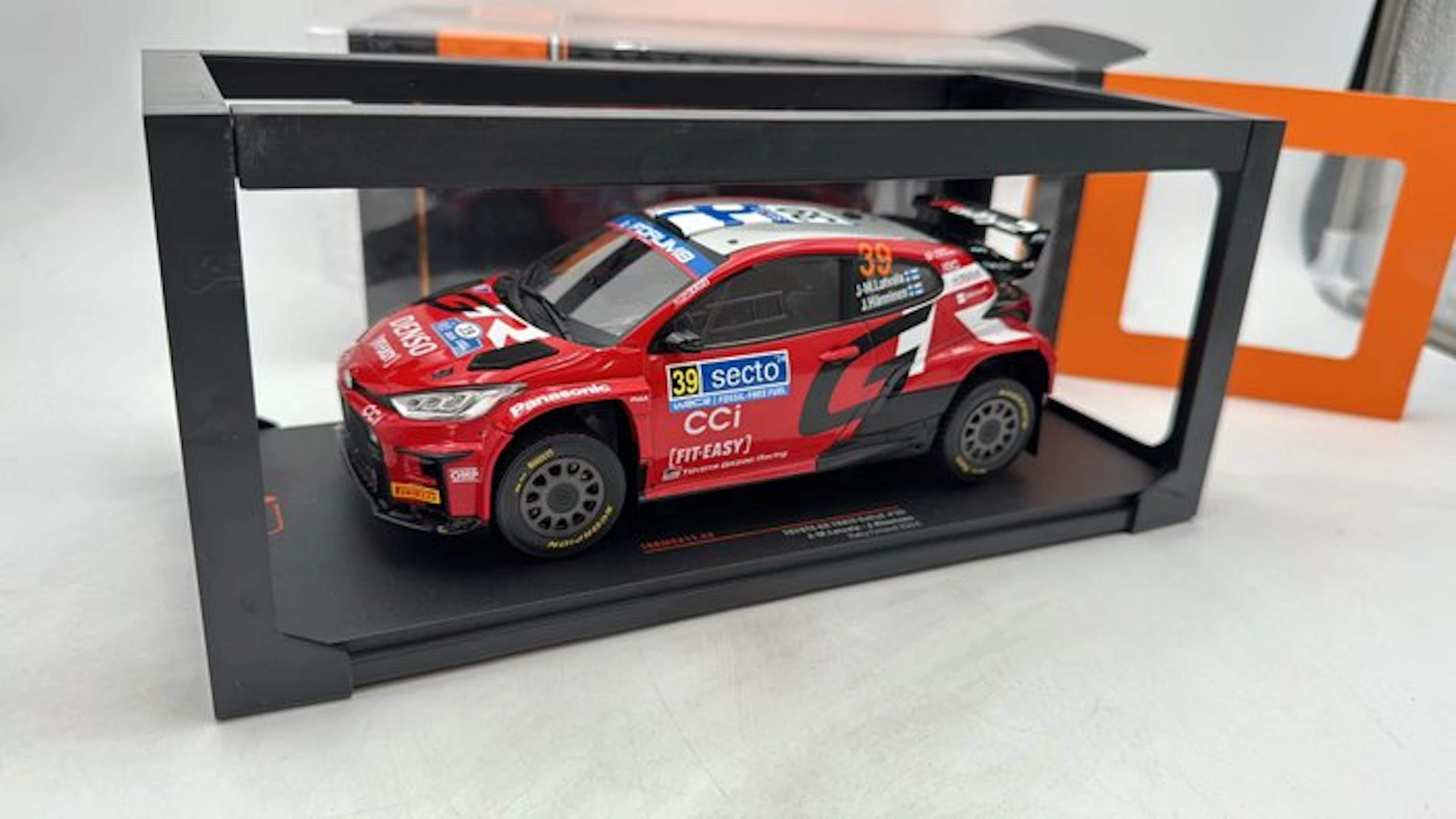 IXO 1:18 - Model car - Toyota GR Yaris rally Finland 2024 - (cod.F33)