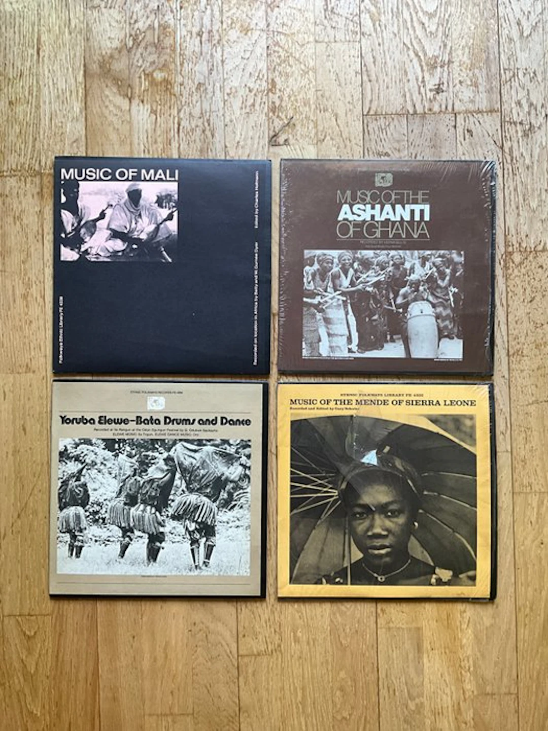 Various Artists/Bands in African World Music - Multiple...