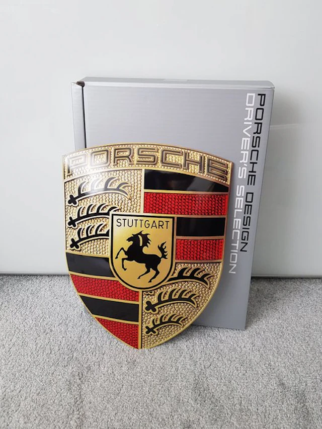 Original Porsche - Original Porsche crest - rarity - NEW...