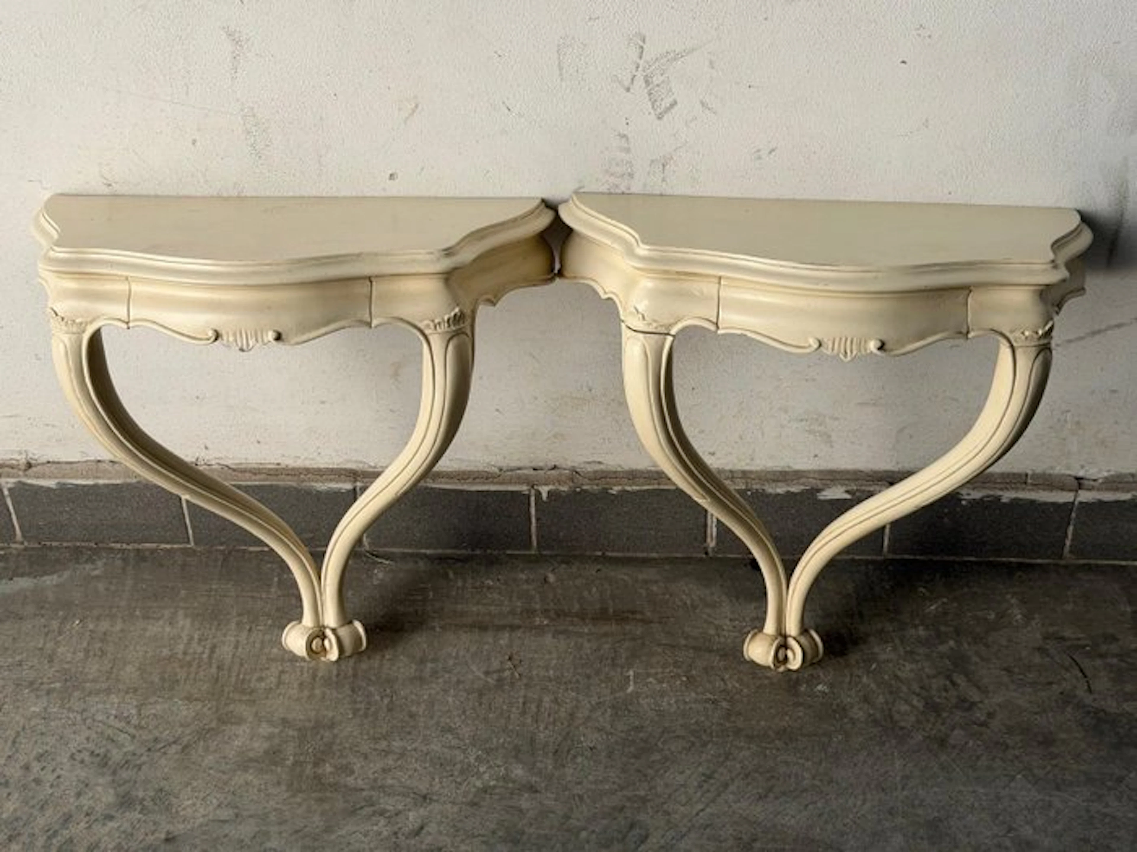 Wall shelf unit (2) - Wood - Rococo shelf