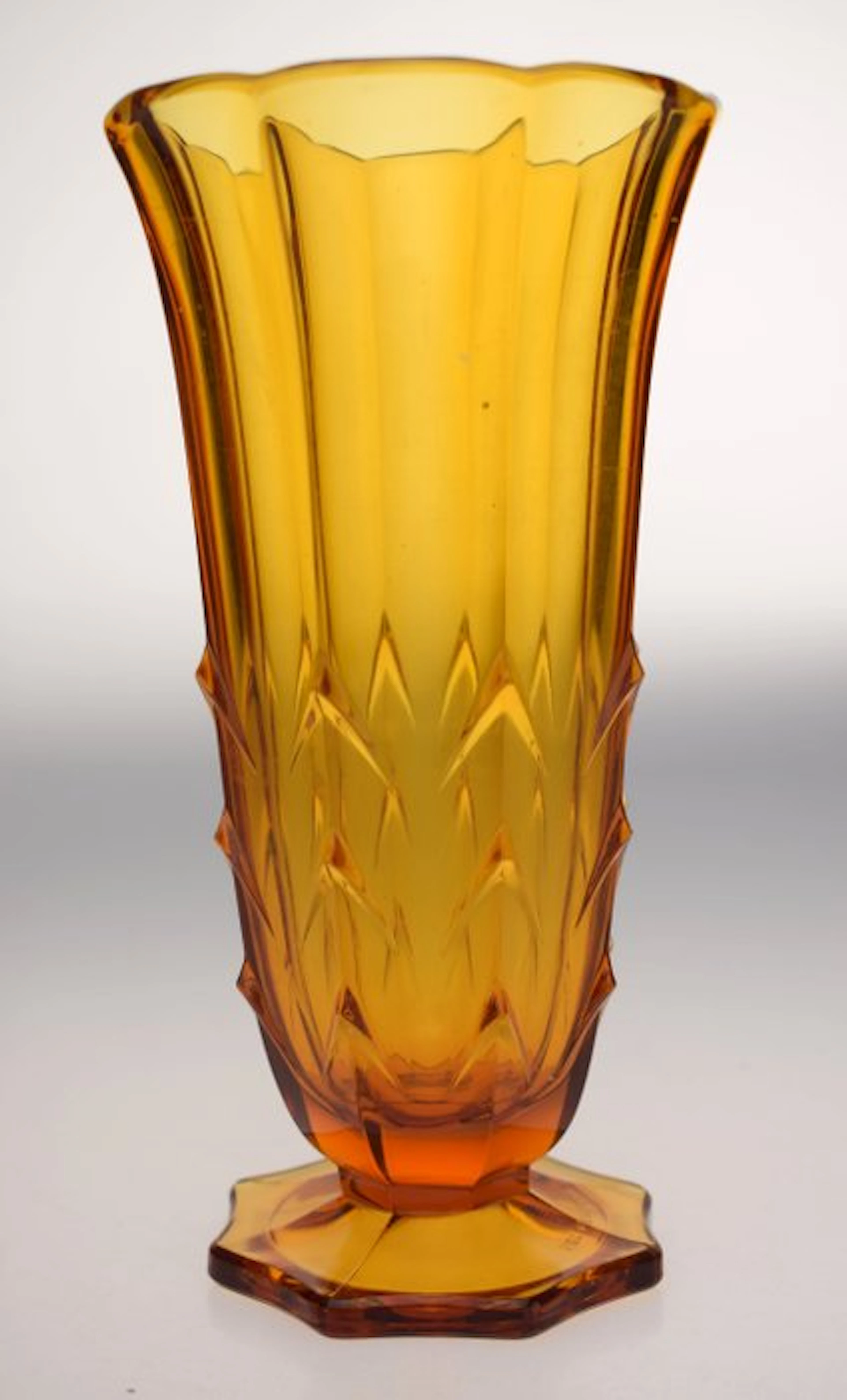 Val Saint Lambert - Vase - Glass - LUXVAL model "Mirandole"