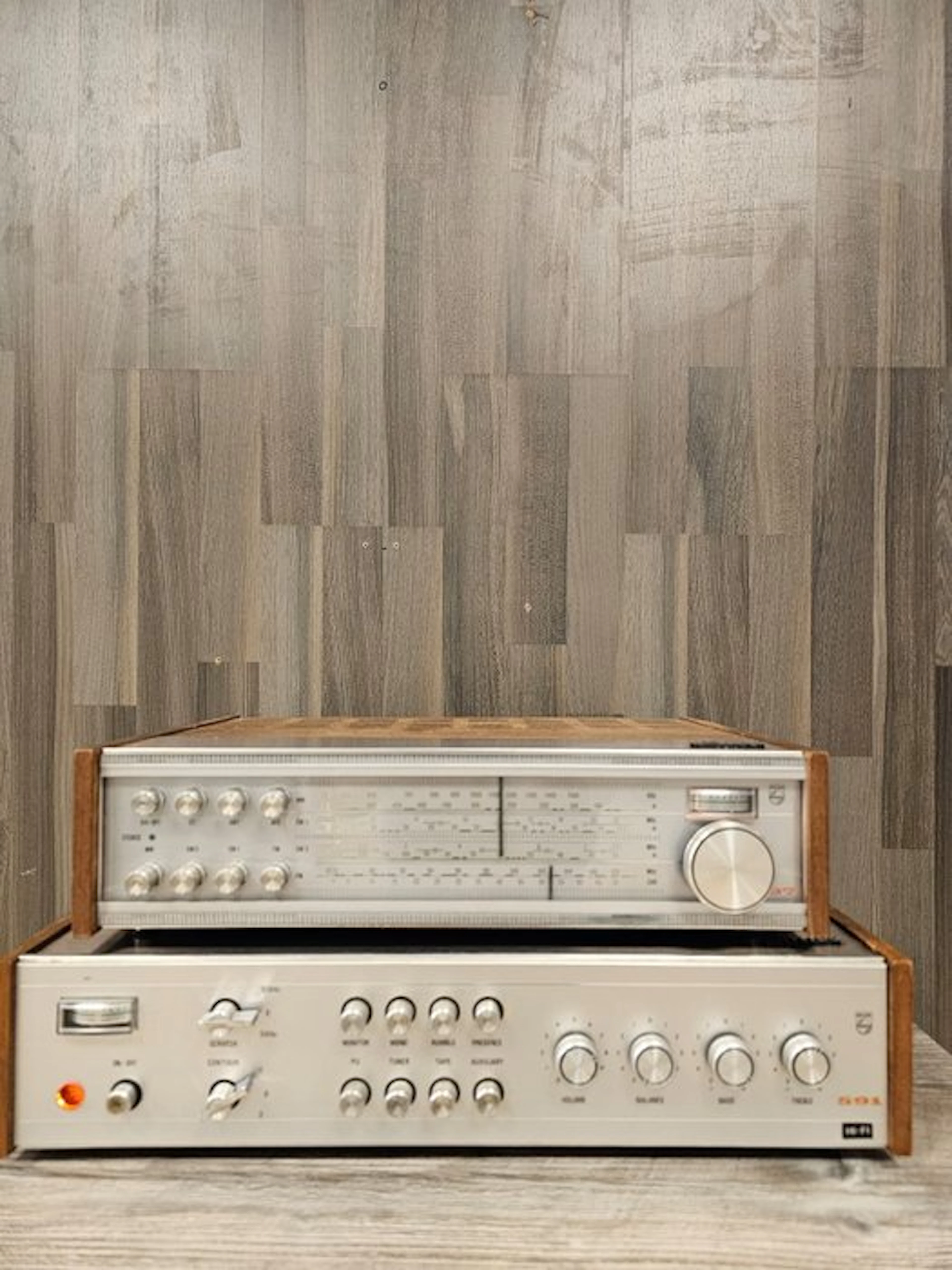 Philips - 697 plus 591 Hi-fi set