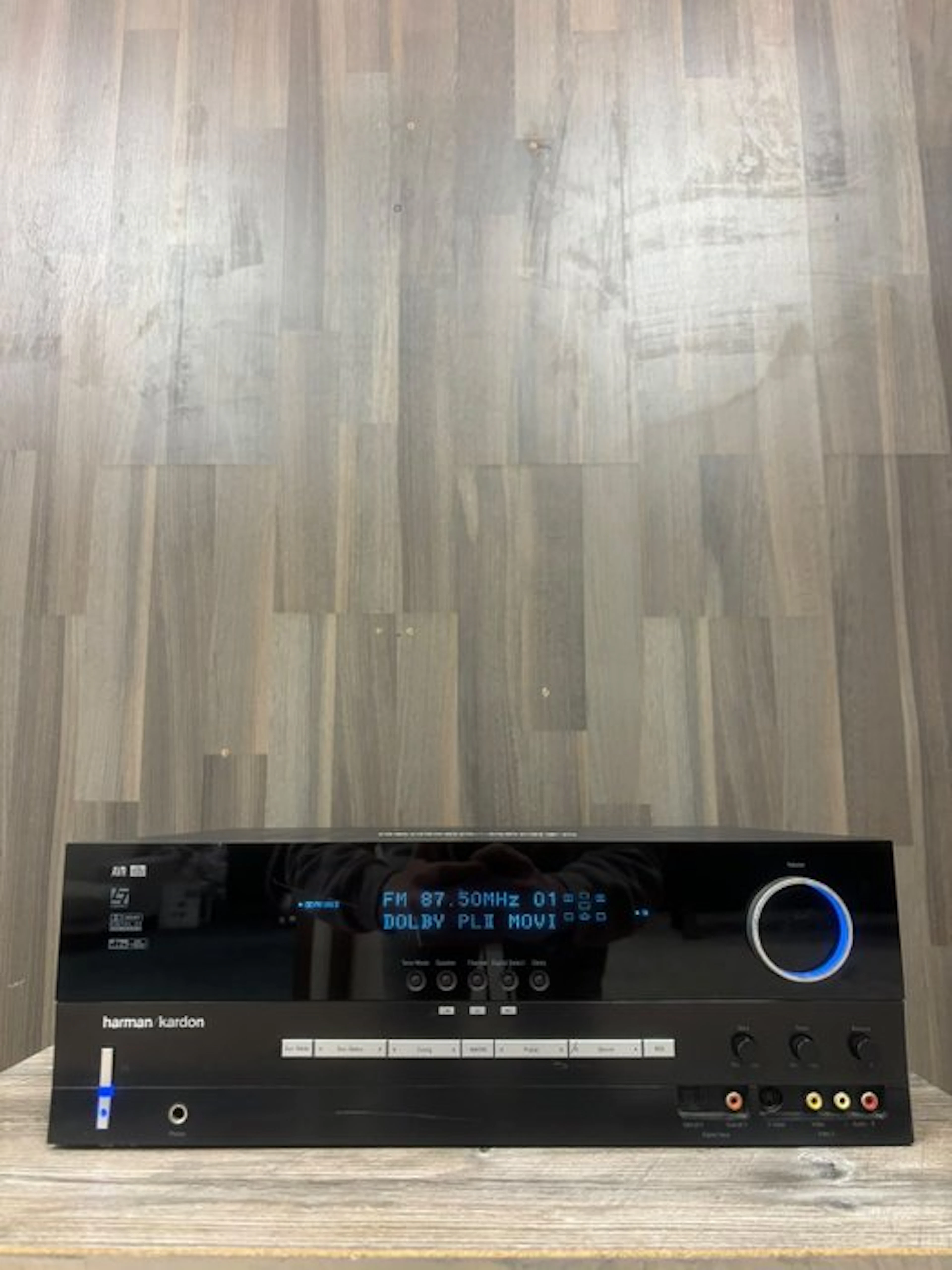Harman Kardon - AVR 135/230 Solid state multi-channel receiver