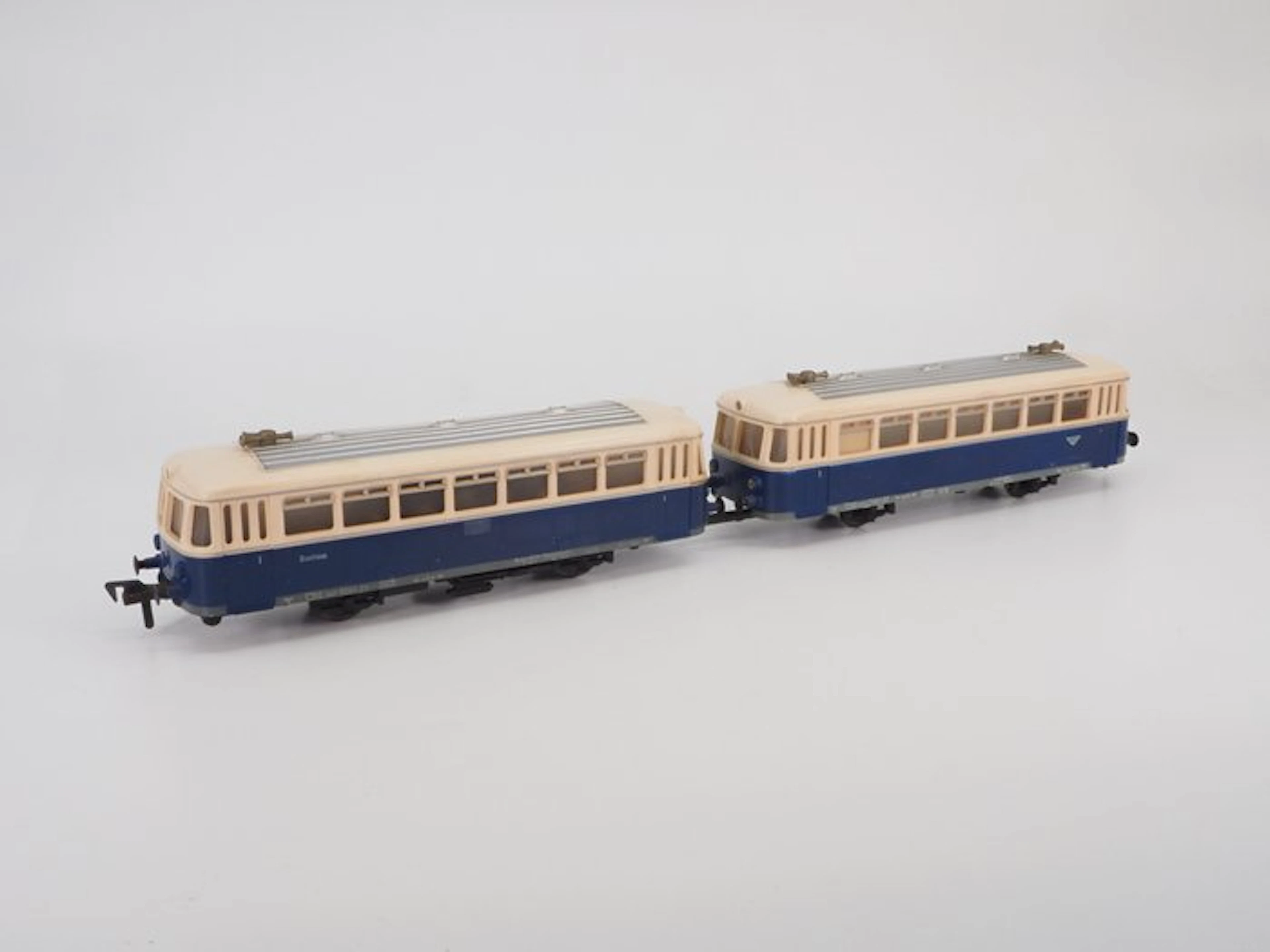Fleischmann H0 - 4401 - Model train railcar (2) - Plastic body