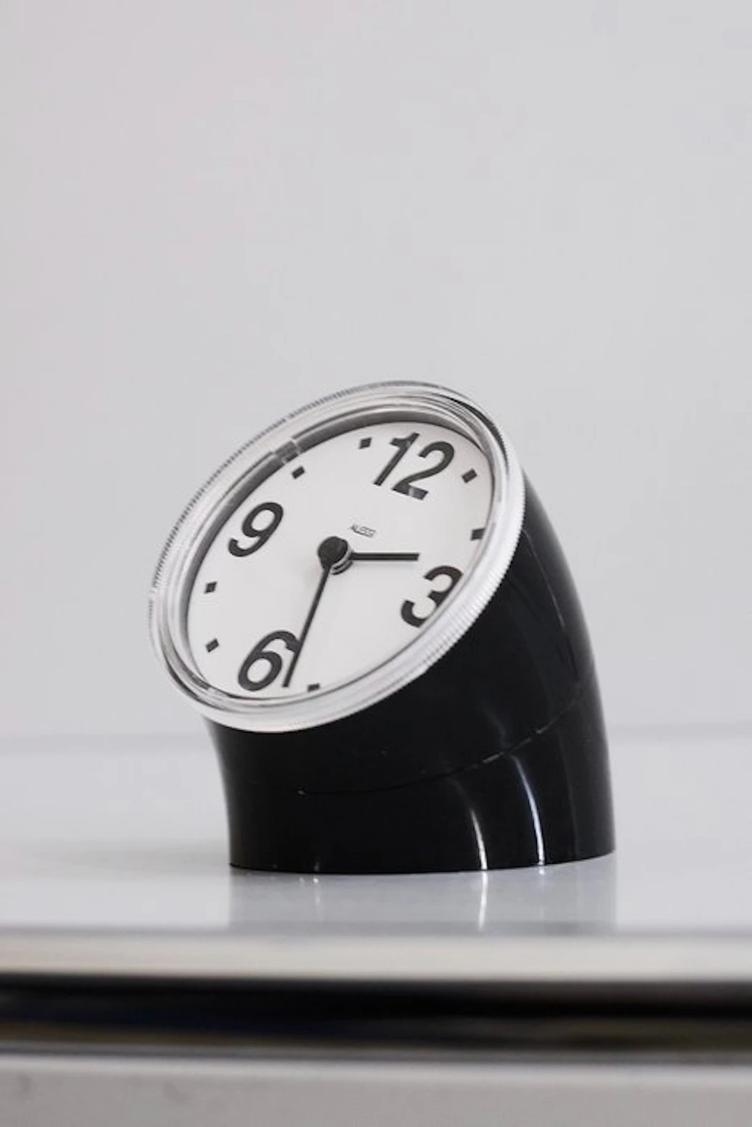 Desk clock - Alessi - Pio Manzù - Cronotime - Plastic - 2020+