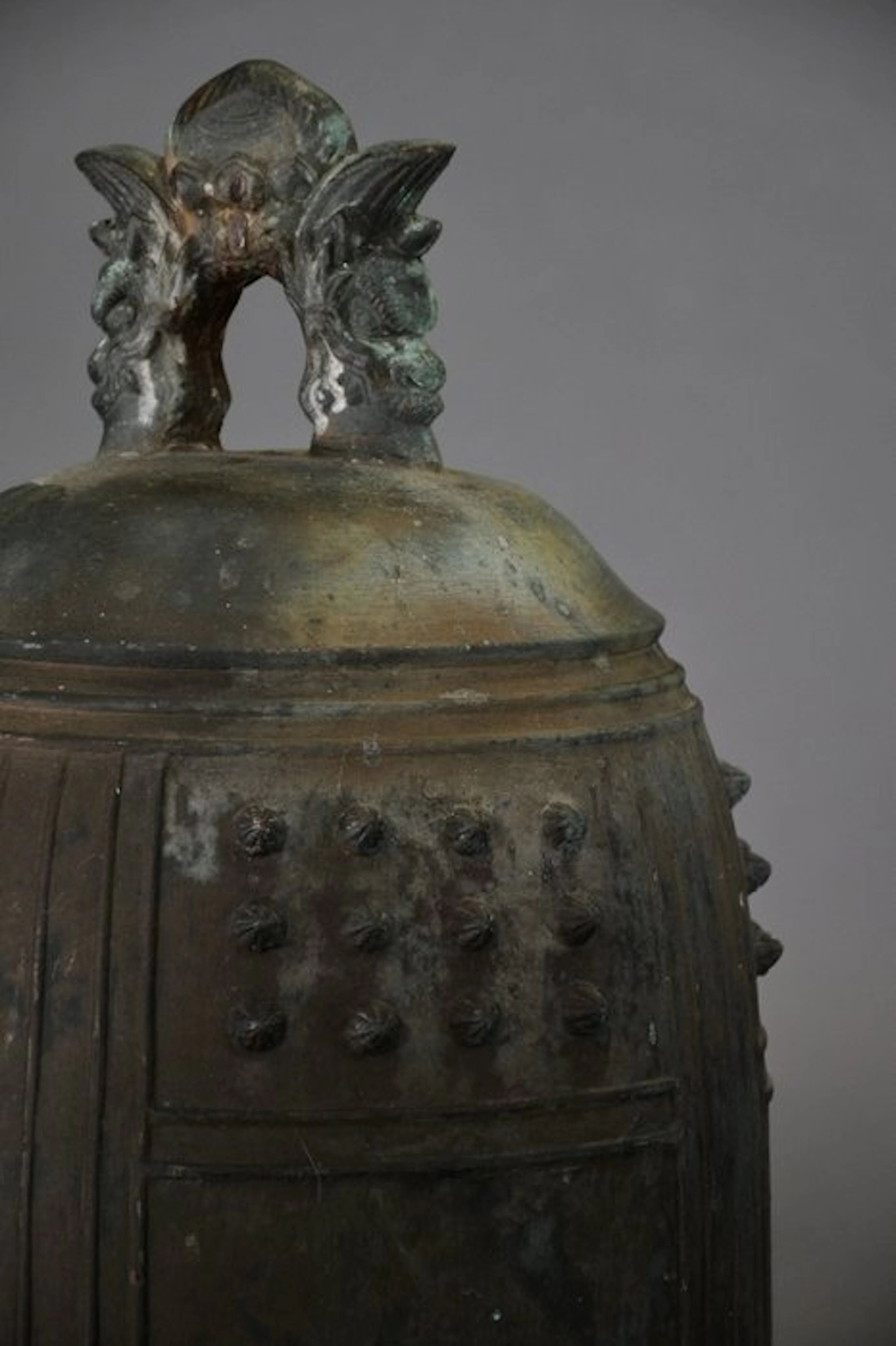 Bell shrine - Bronze, A Japanese bronze bonshō temple bell - 1850-1900