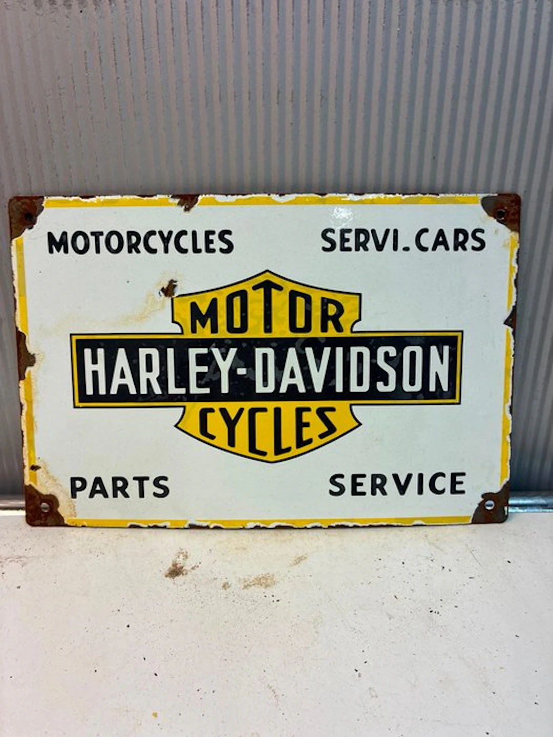 Harley-Davidson Motor Cycles – Parts & Service – Emaille...