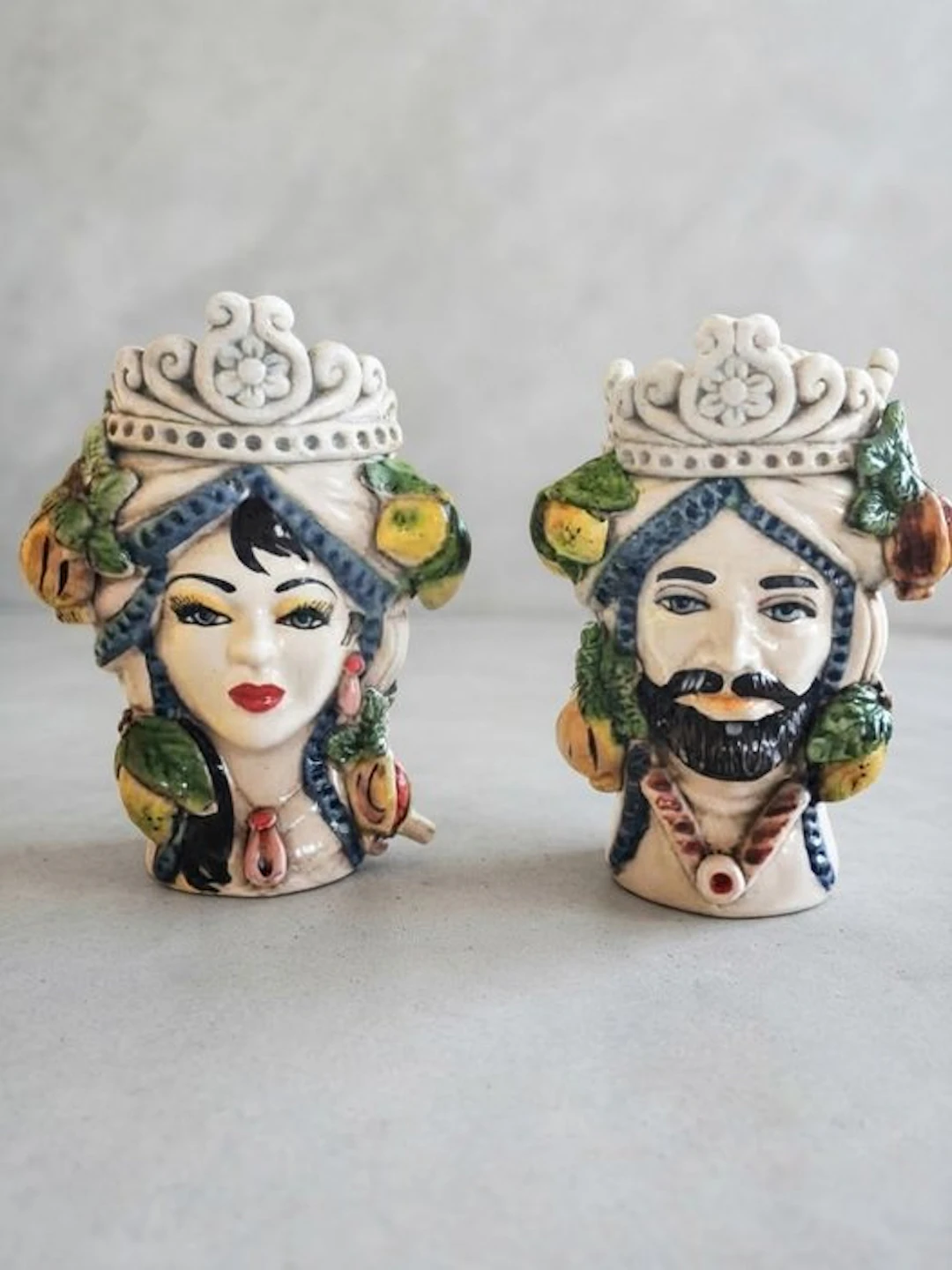Figure - Vasi teste di moro - Pottery