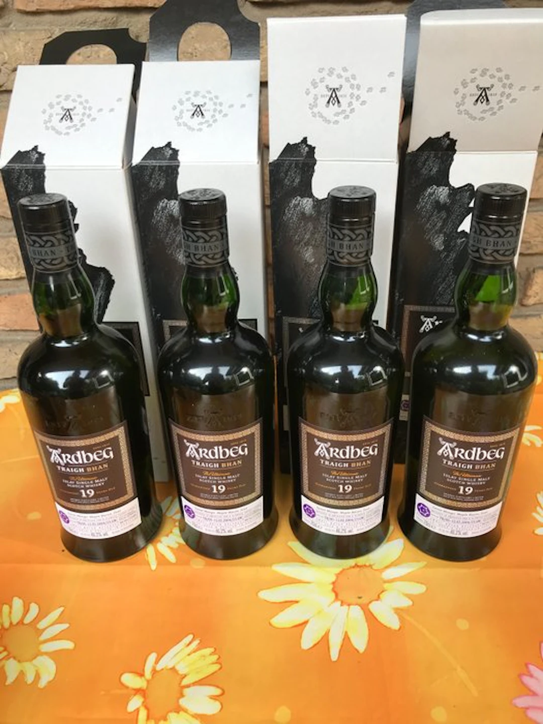Ardbeg 2004 19 years old Traigh Bhan Batch no. 5 - 70cl - 4 bottles