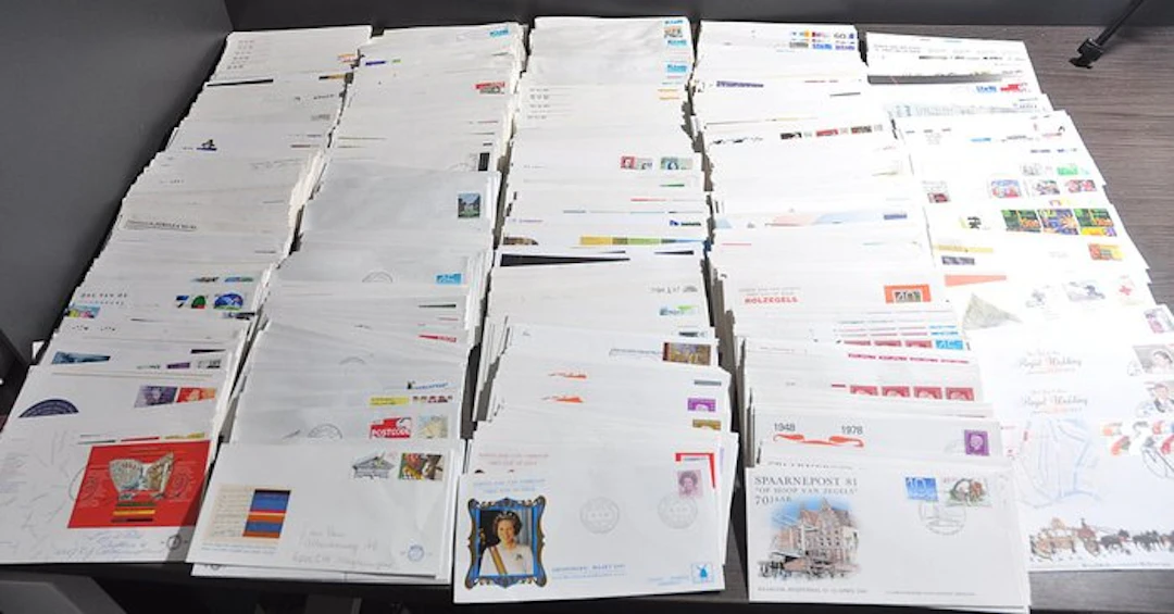 Netherlands - Batch of hundreds of FDCs