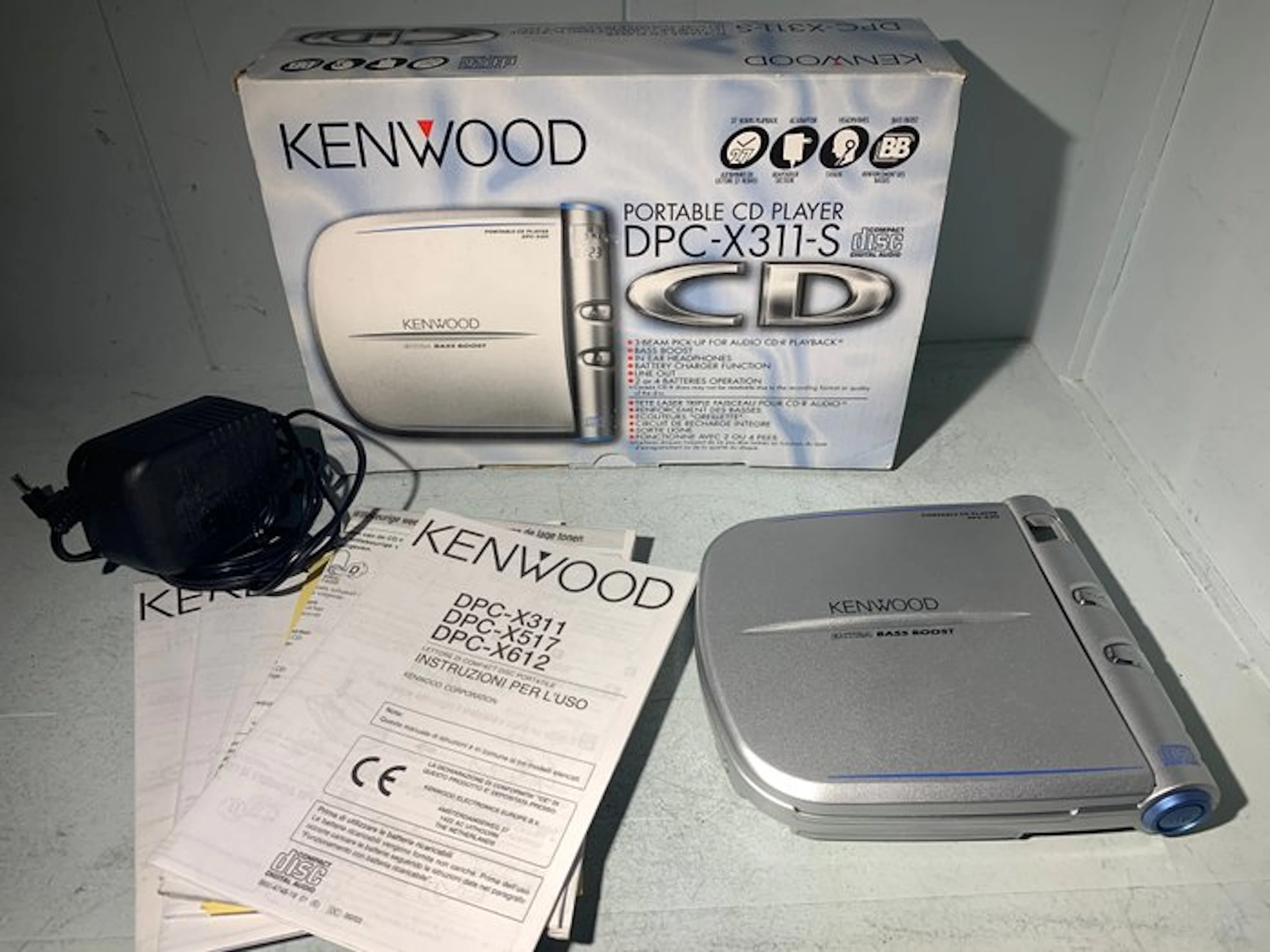 Kenwood - DPC-X311 Walkman