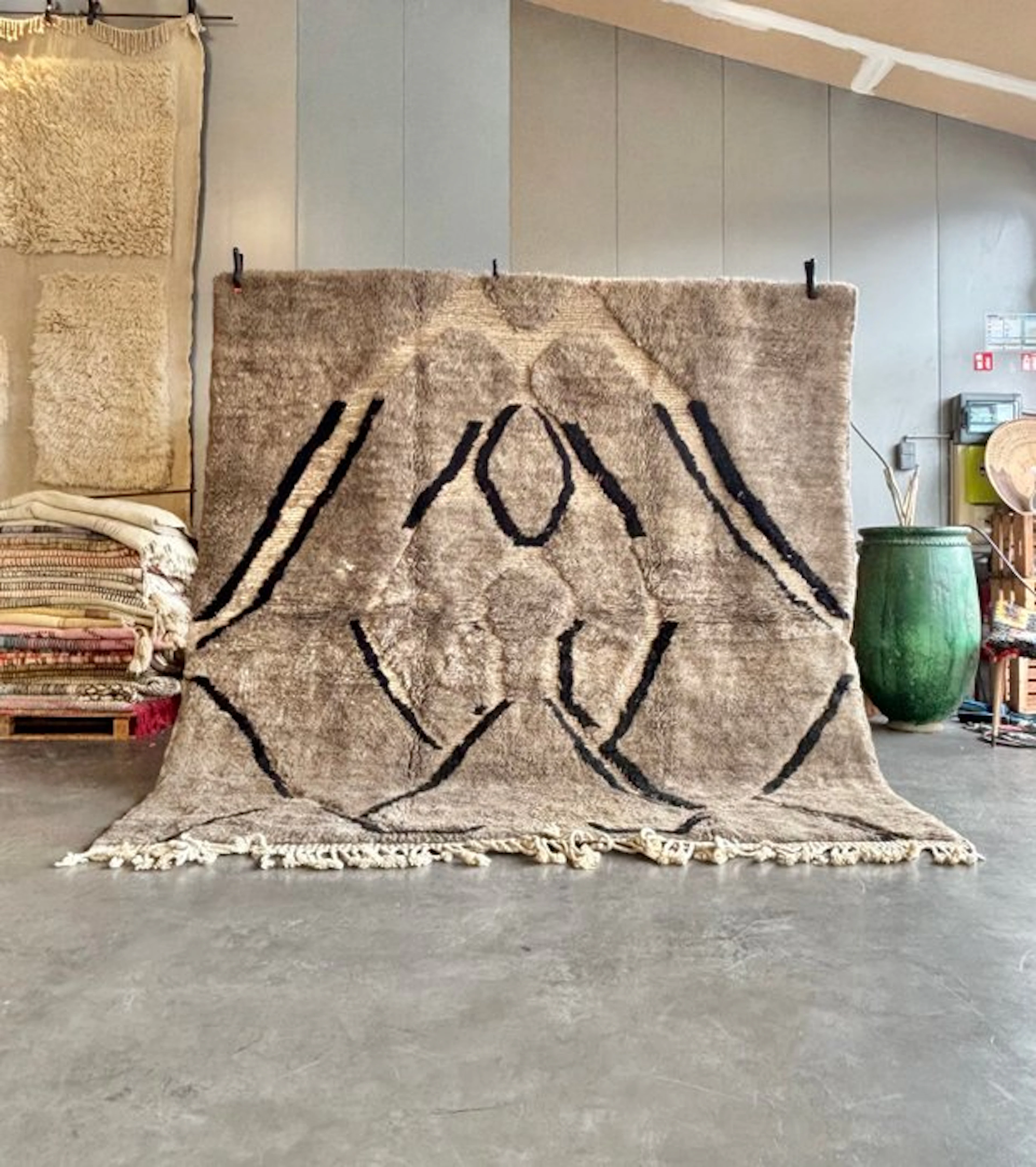 Contemporary Moroccan M’rirt Rug – Hand-Knotted Wool –...