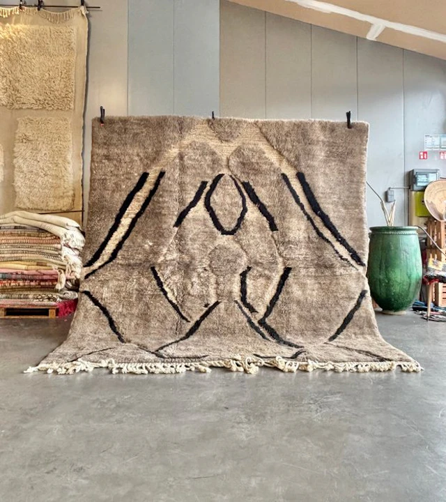 Contemporary Moroccan M’rirt Rug – Hand-Knotted Wool –...