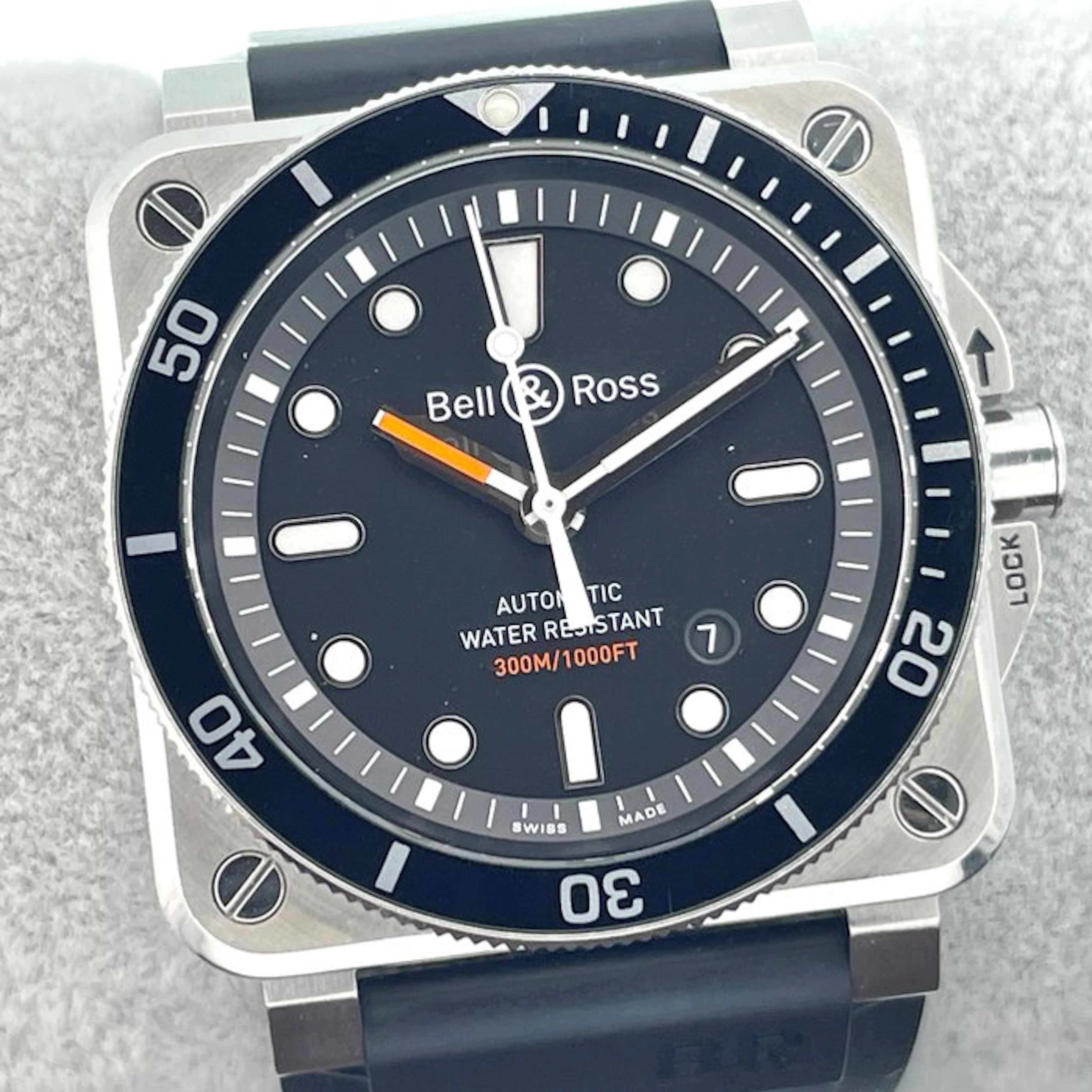 Bell & Ross - Diver Date - BR0392-D-BL-ST/SRB - Men - 2010-2020