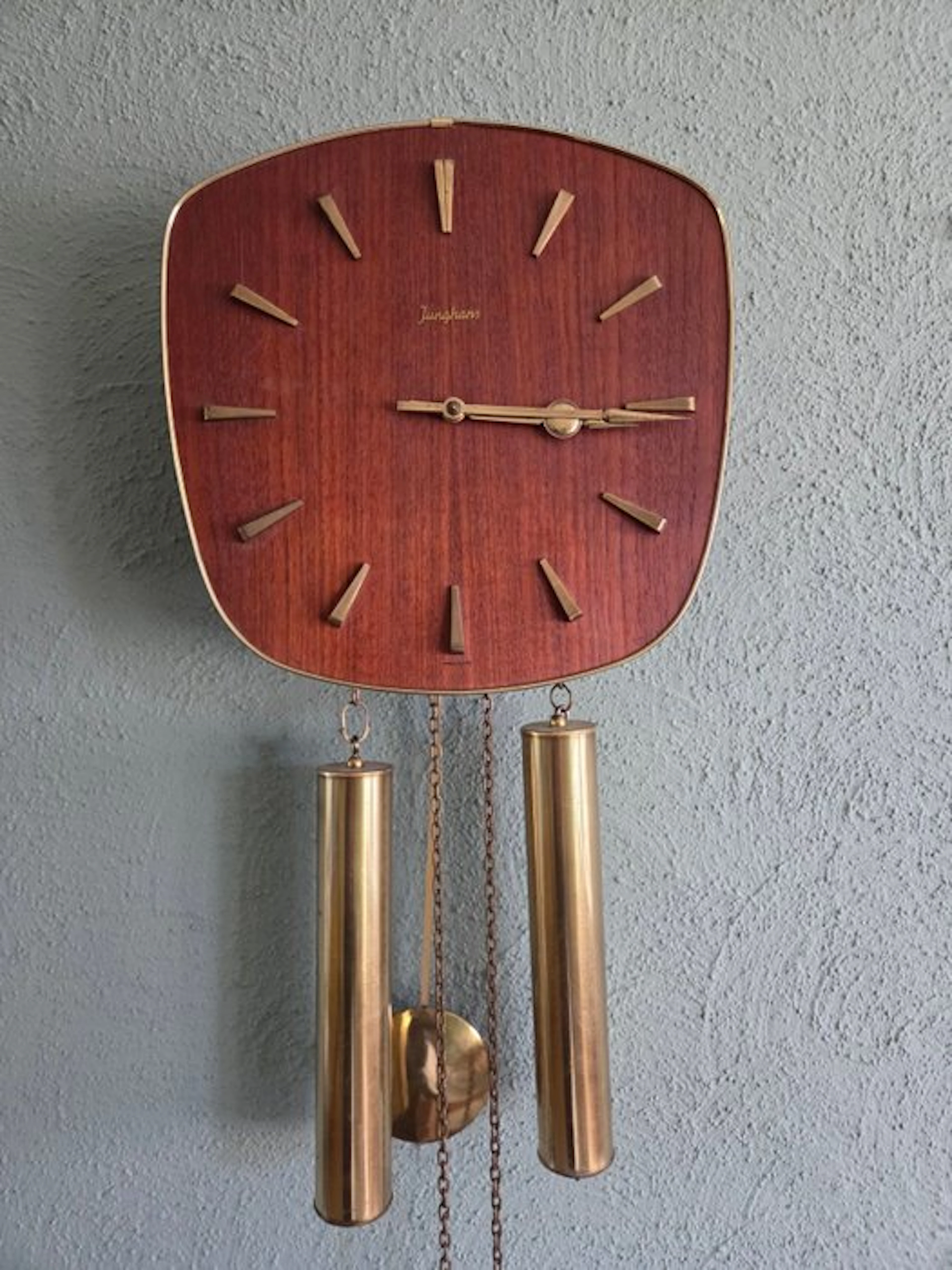 Wall clock - Junghans - Vintage veneer wood with brass - 1970-1980