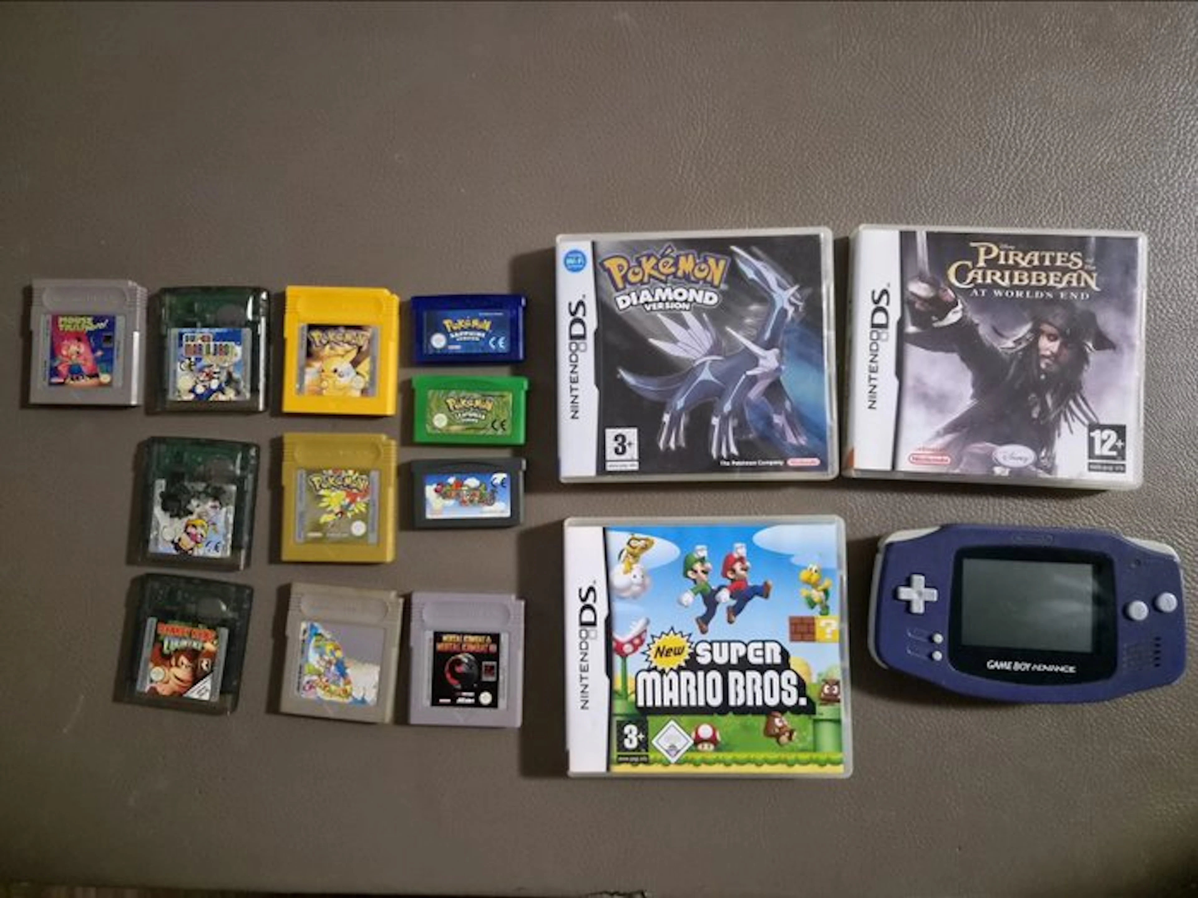 Nintendo - Gameboy Advance - With Mixed Gameboy & DS...
