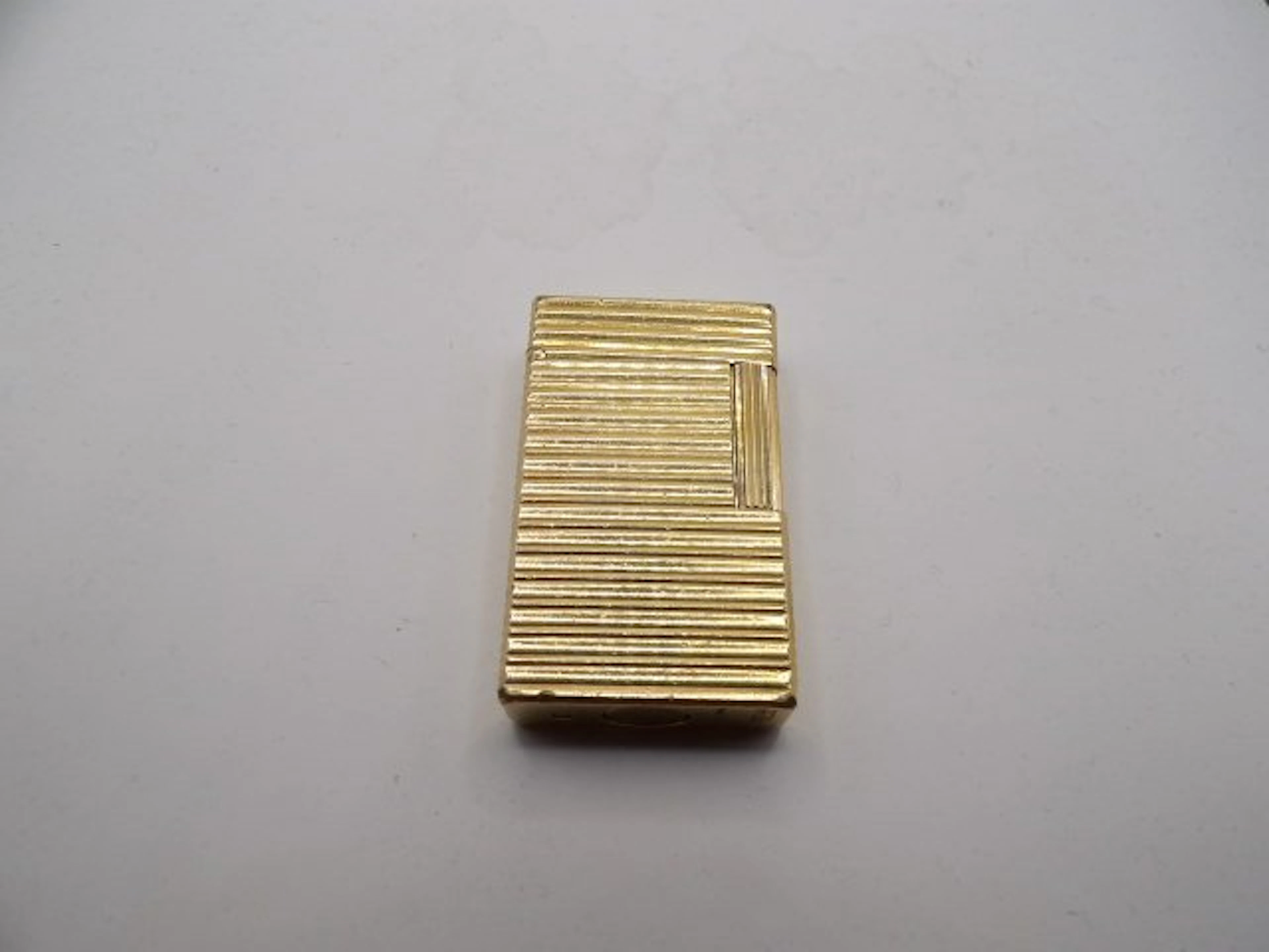 S.T. Dupont - Line 1 - No reserve price - Lighter - Gold-plated