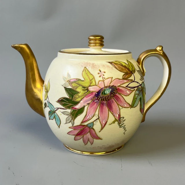 Teapot - Antique Aesthetic Movement teapot