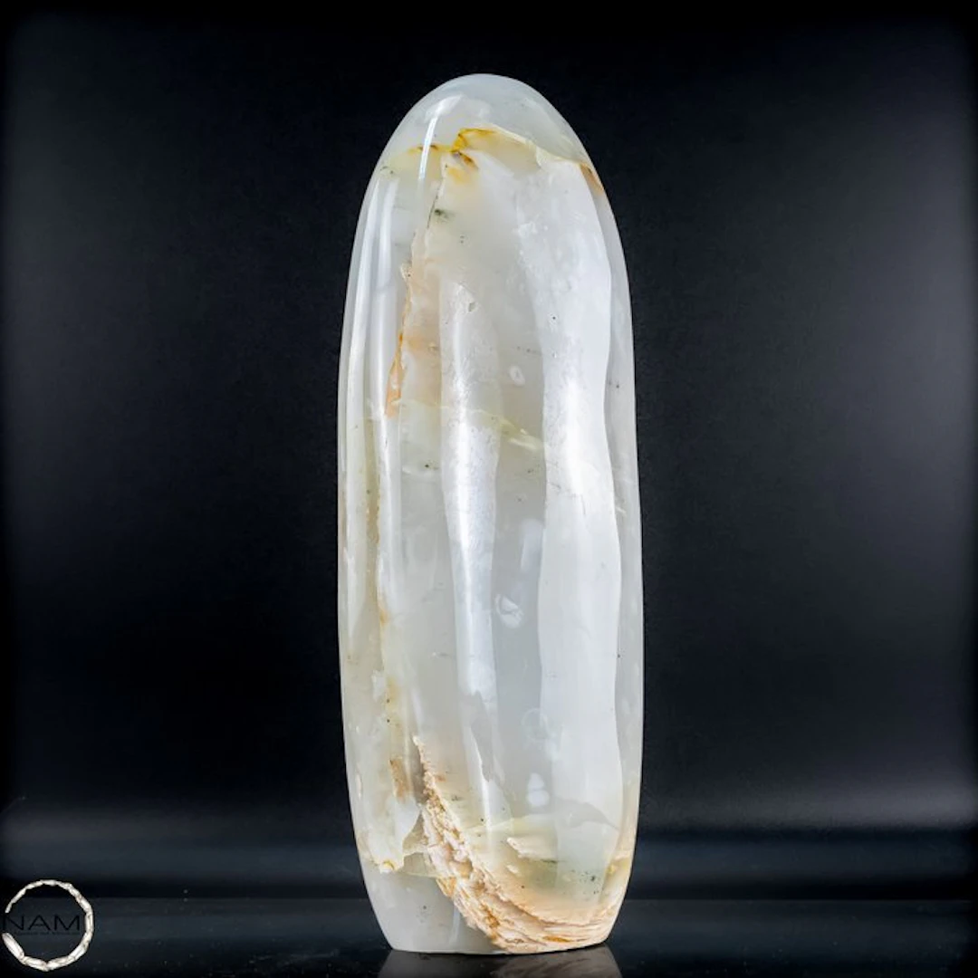 Rare Natural Garden-Quartz Freiform, Brazil- 2729.21 g