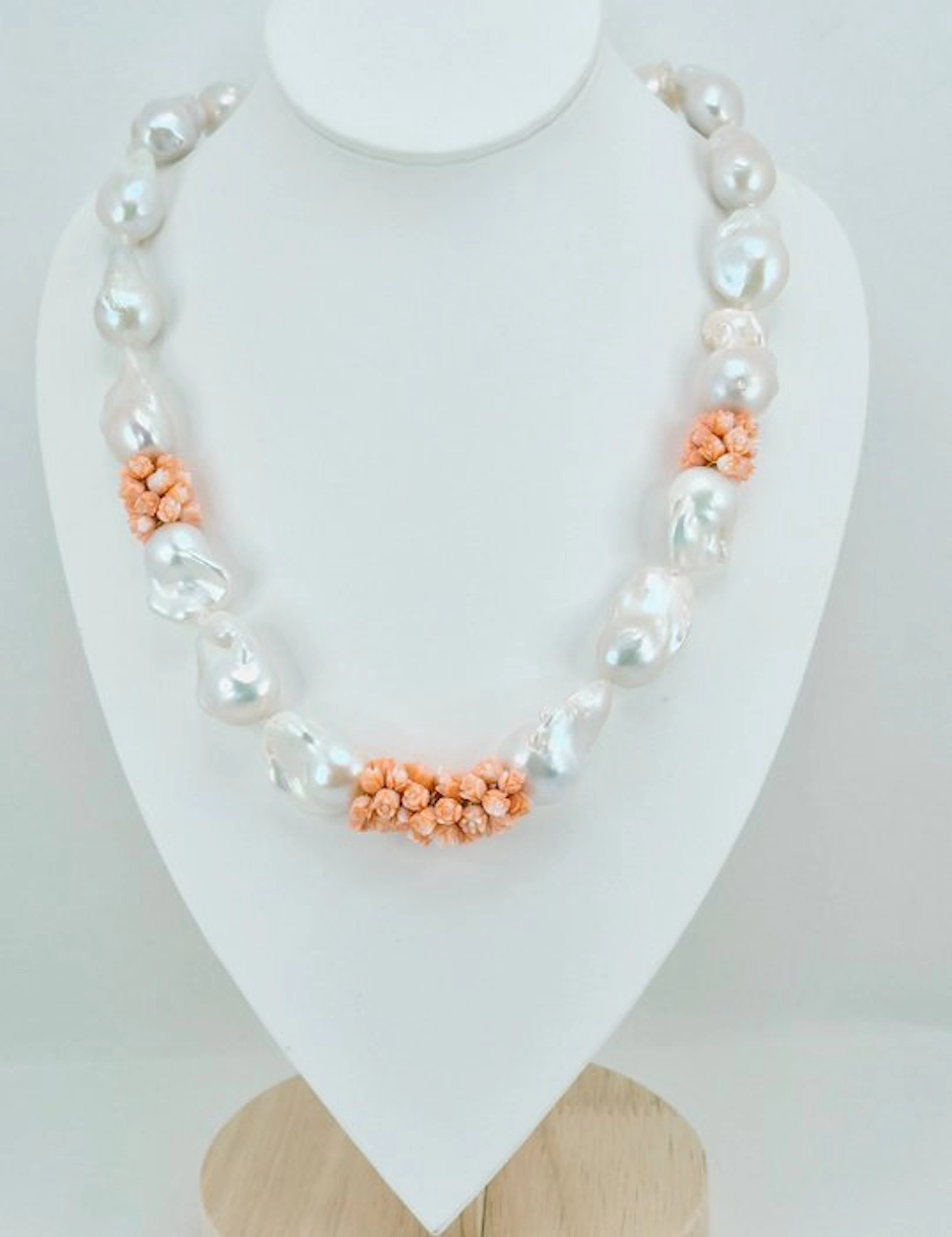 Coral - Silver - Necklace